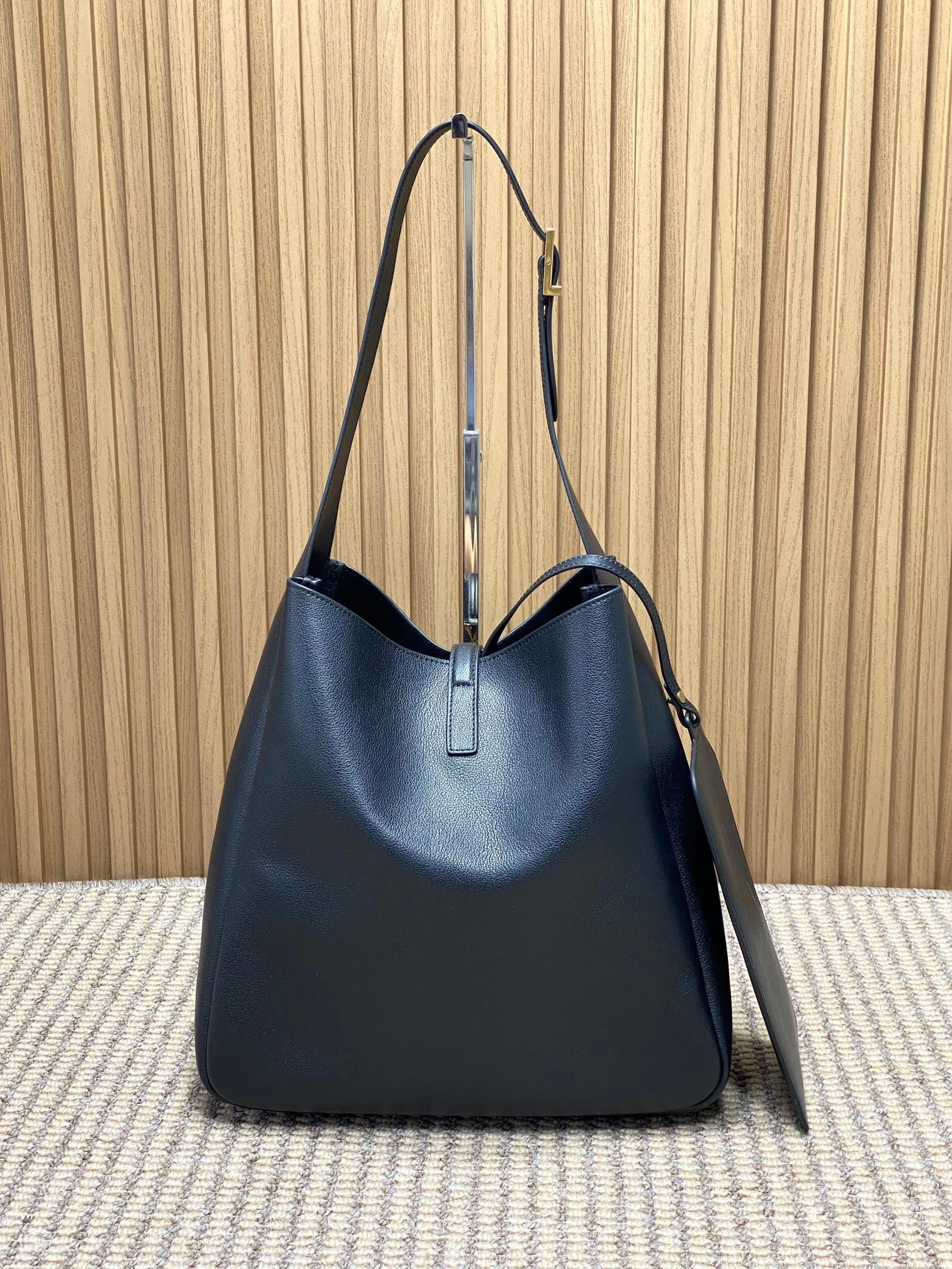 Ysl Basic Bag Cow Leather Black M-l-s