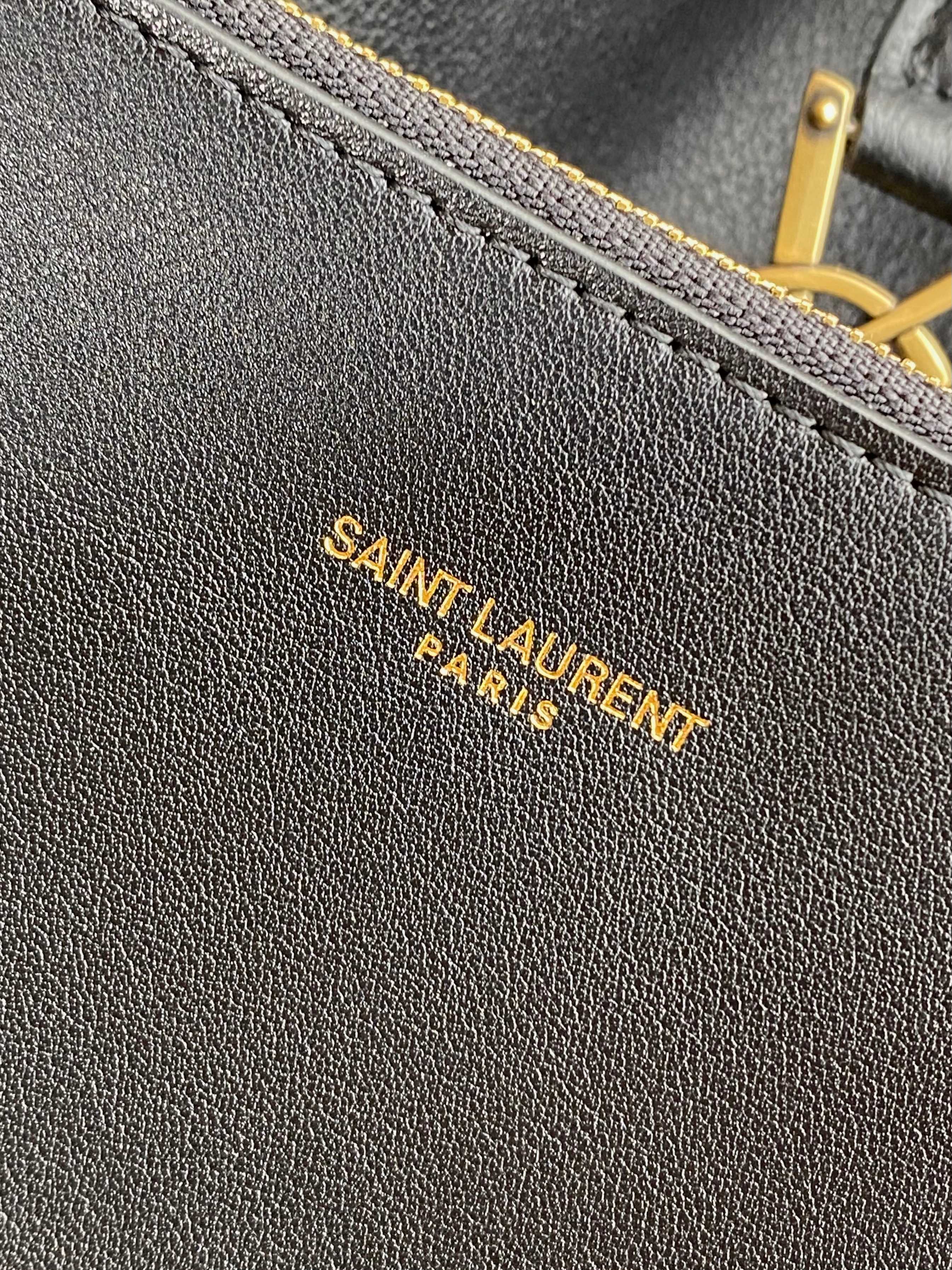 Ysl Basic Bag Cow Leather Black M-l-s