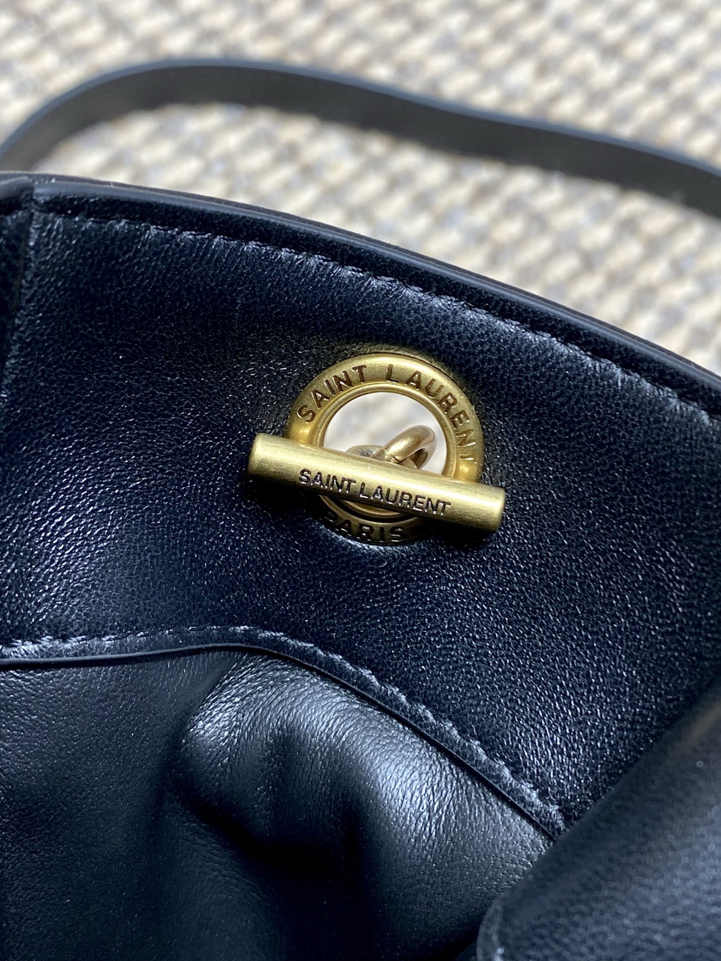 Ysl Shoulder Bag M-l-s