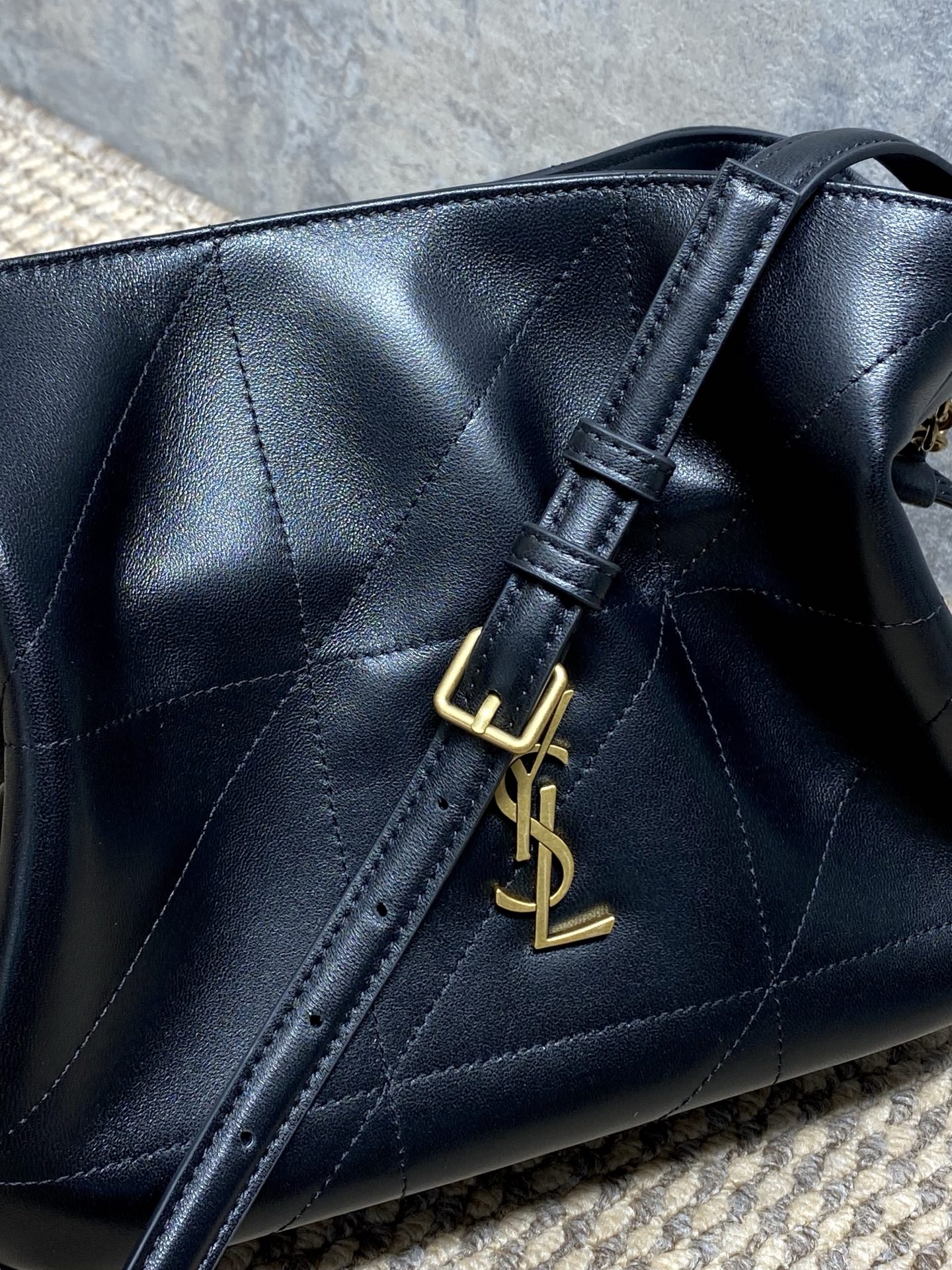 Ysl Shoulder Bag M-l-s