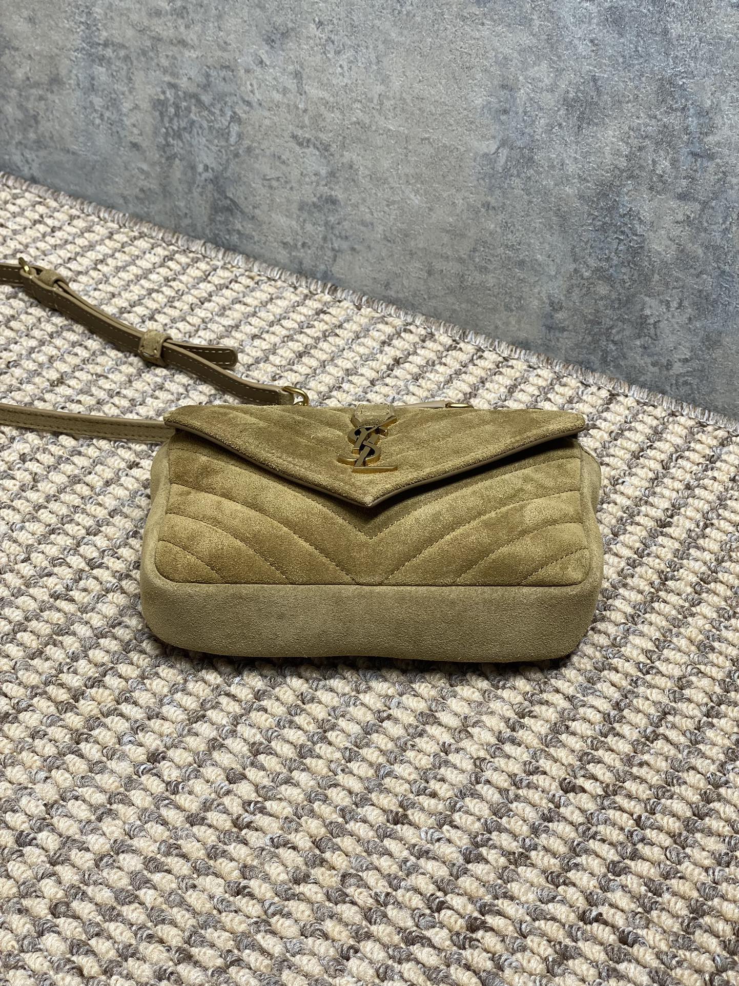 Ysl Basic Bag Gold M-l-s