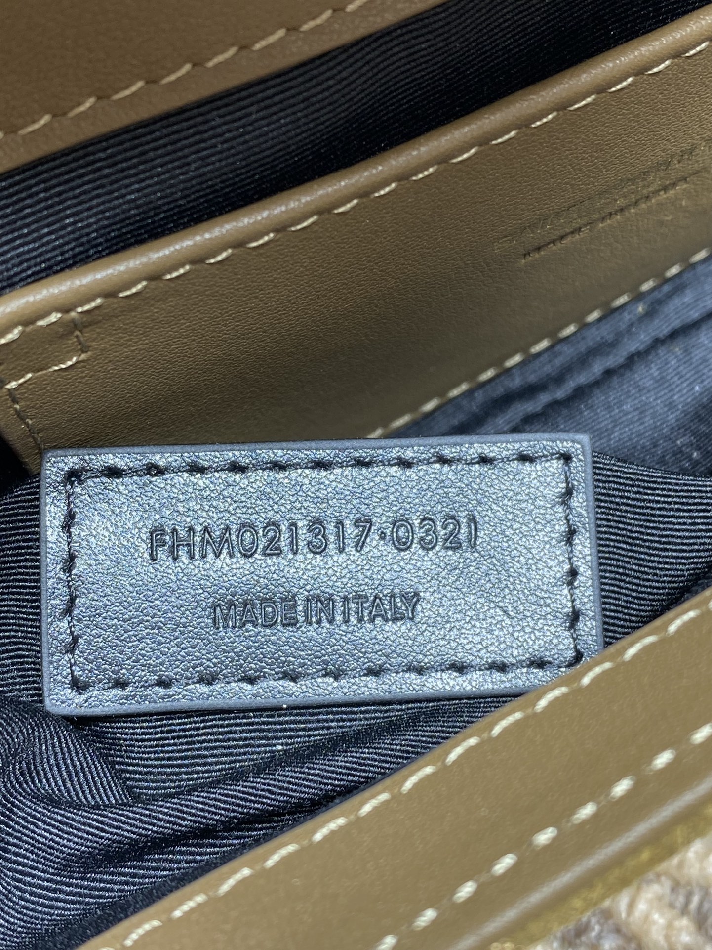 Ysl Basic Bag Gold M-l-s