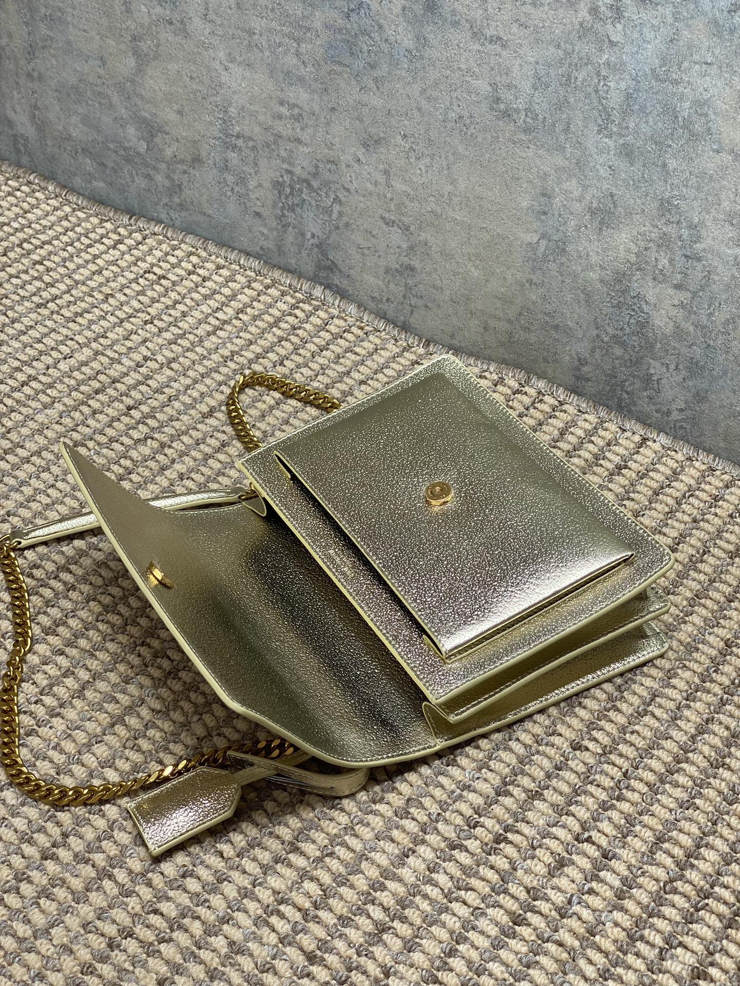 Ysl Basic Bag Cow Leather M-l-s