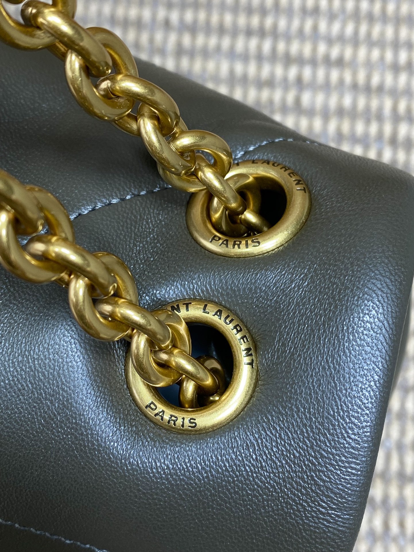 Ysl Basic Bag Sheepskin M-l-s