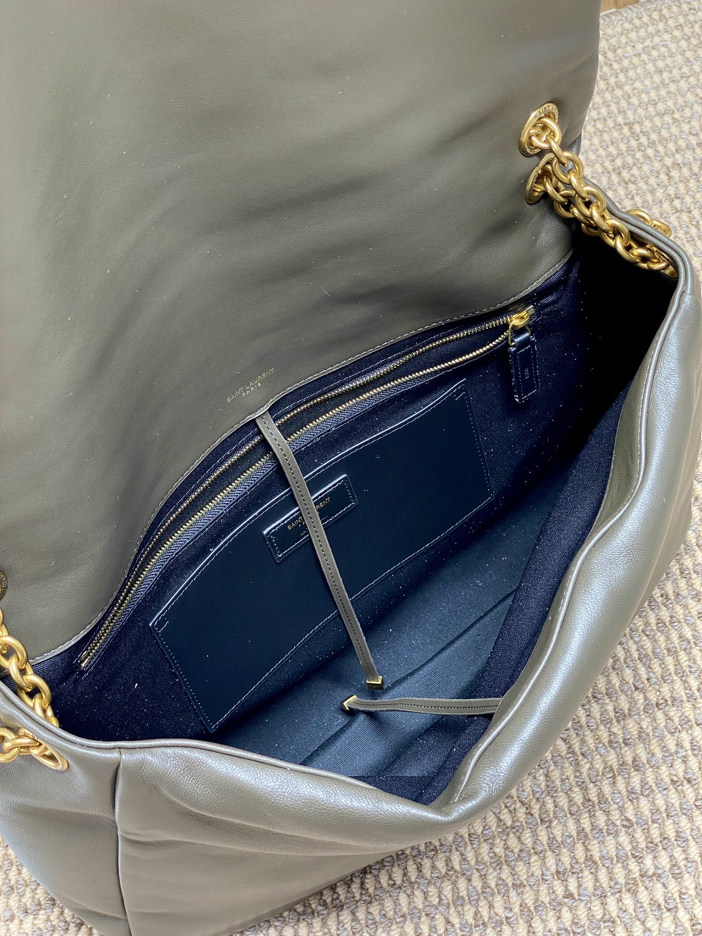 Ysl Basic Bag Sheepskin M-l-s