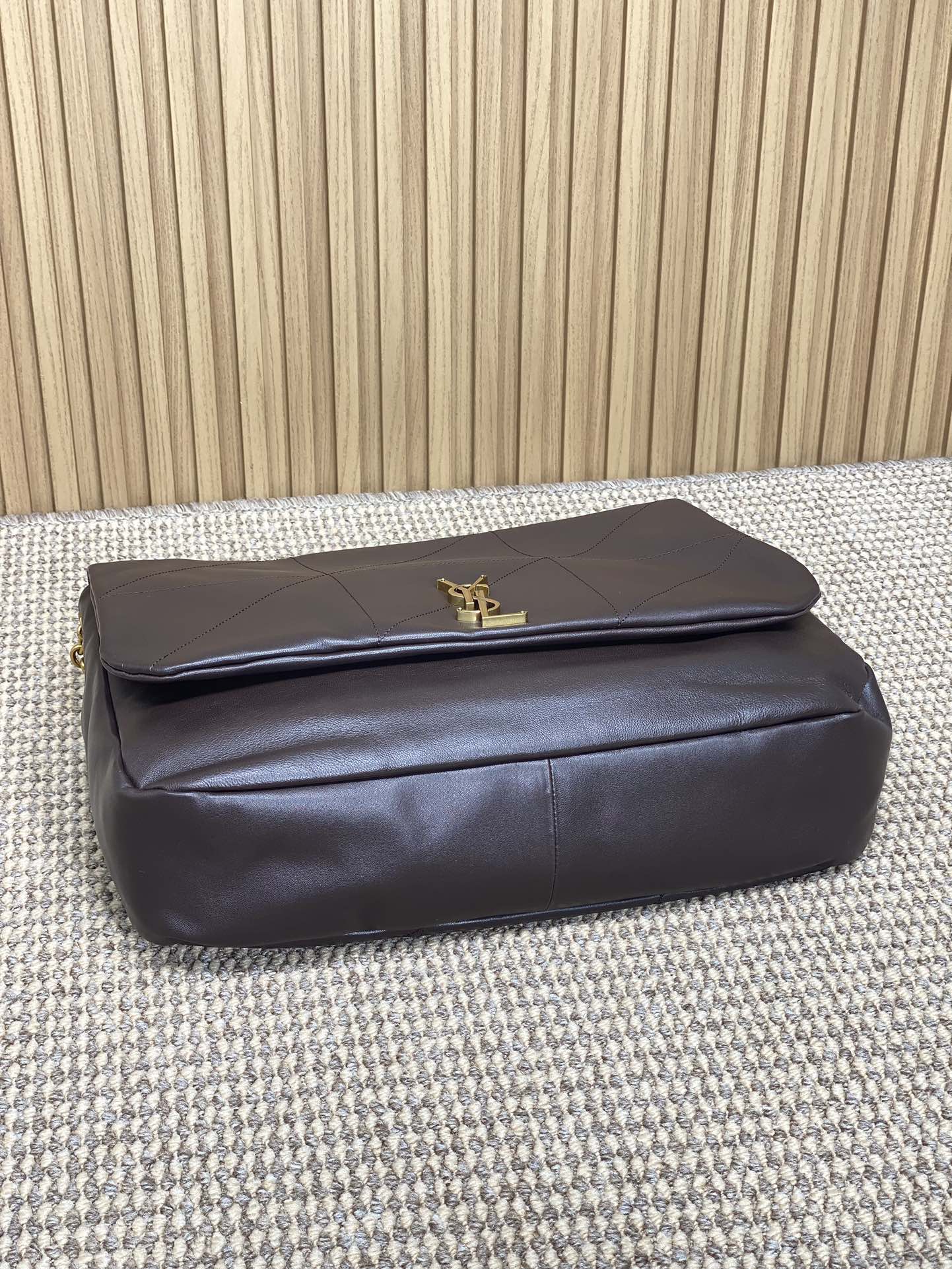 Ysl Basic Bag Sheepskin M-l-s