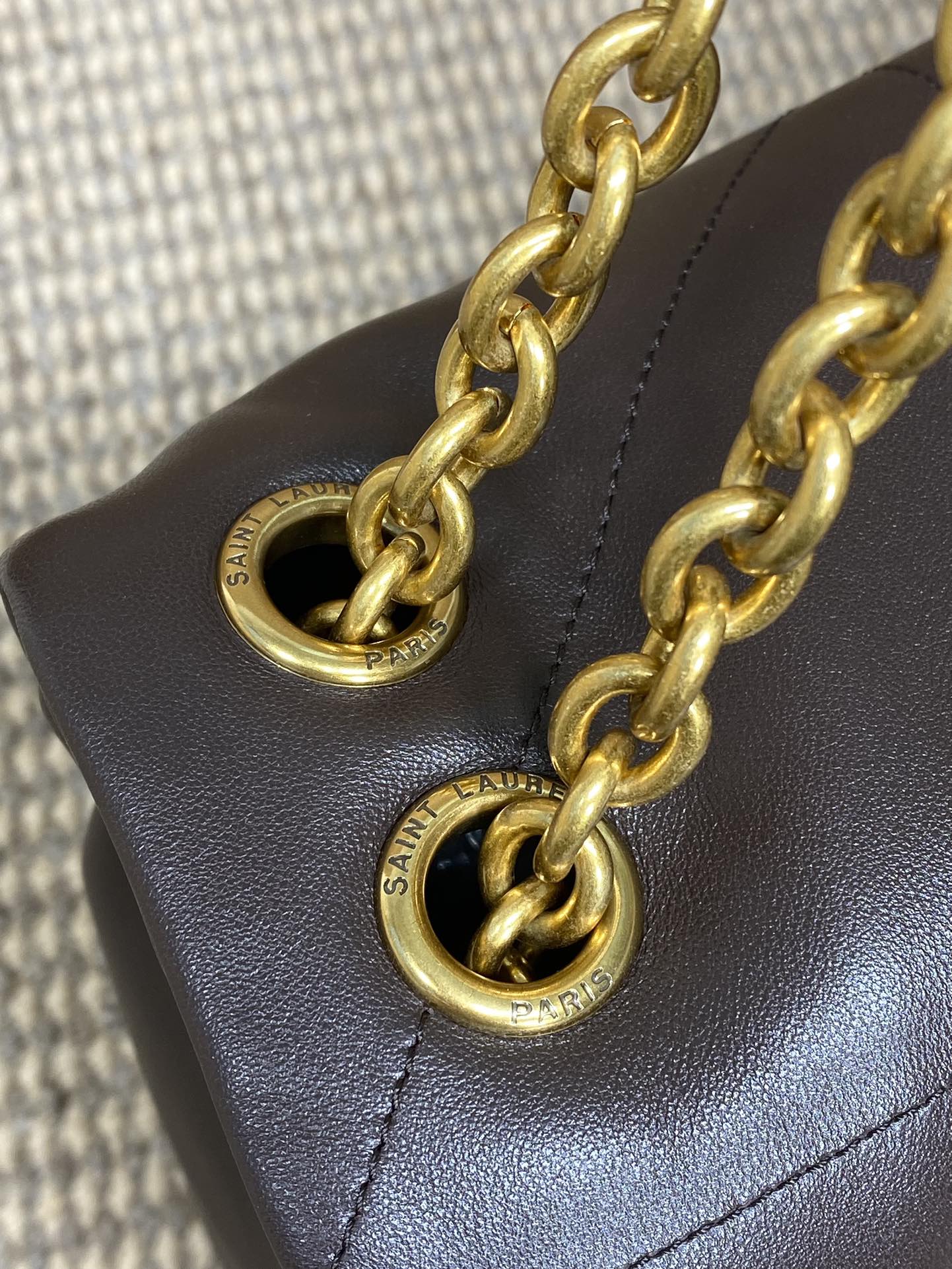 Ysl Basic Bag Sheepskin M-l-s