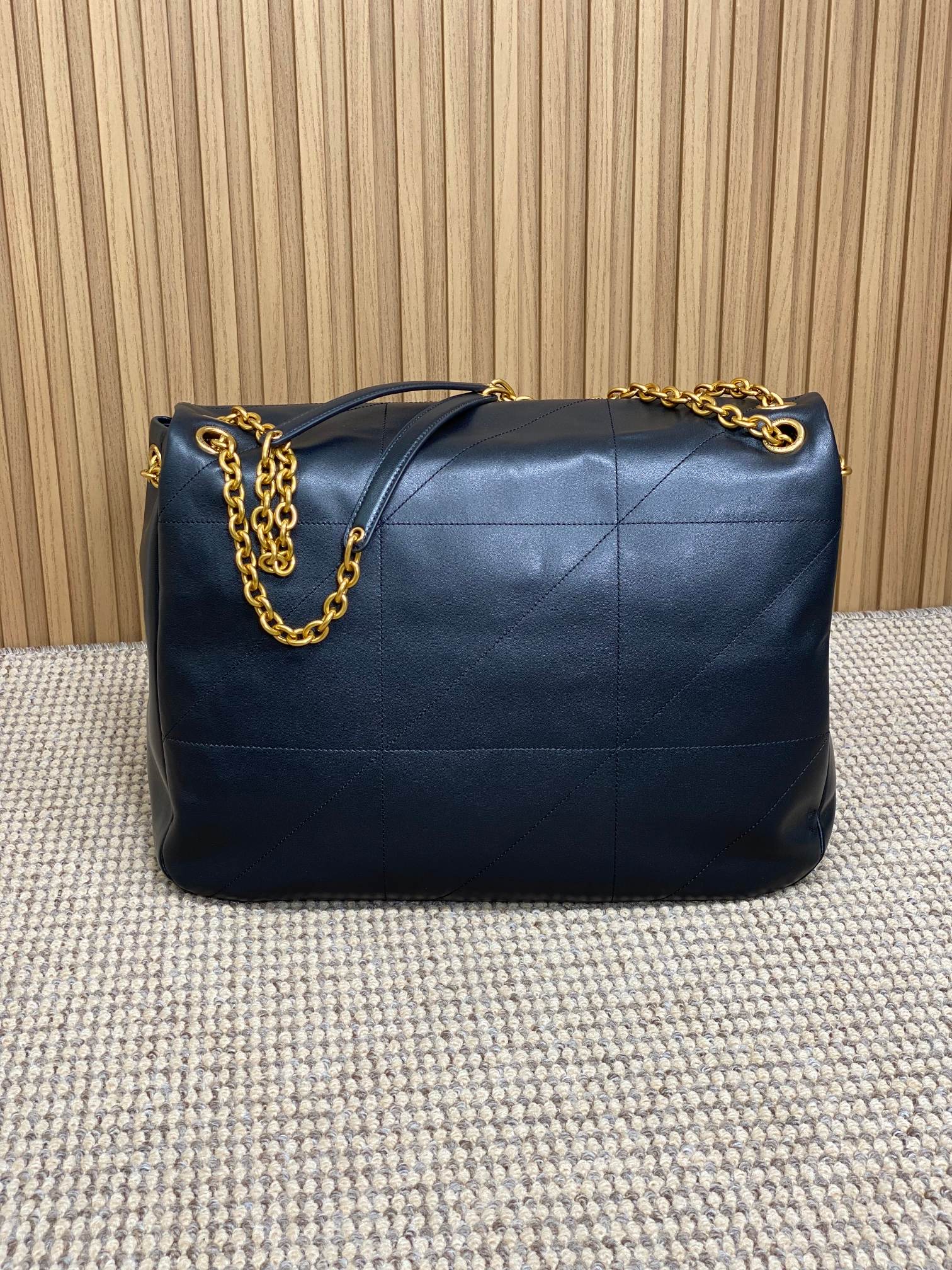 Ysl Basic Bag Sheepskin M-l-s