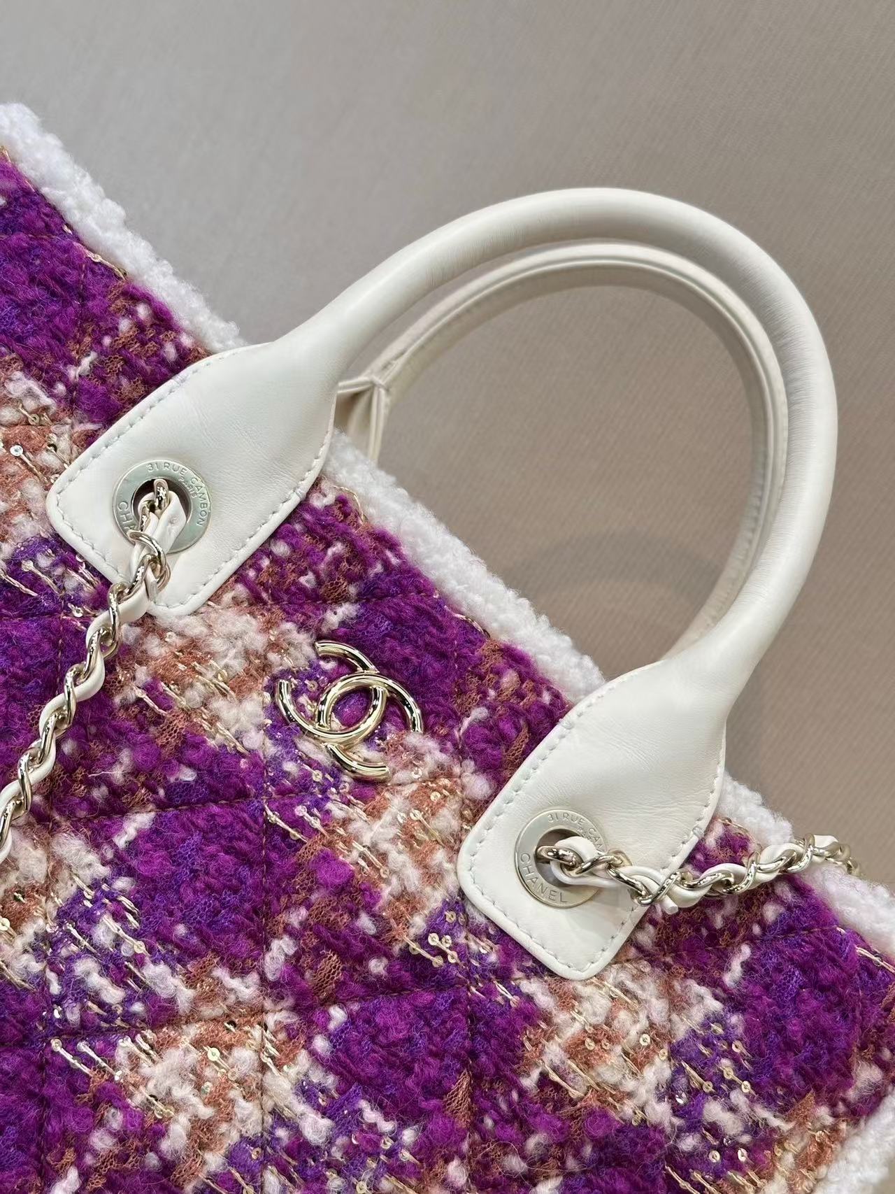 Chanel Tote Bag Black L