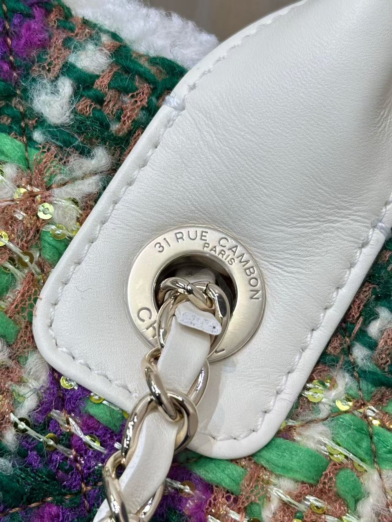 Chanel Tote Bag Black L