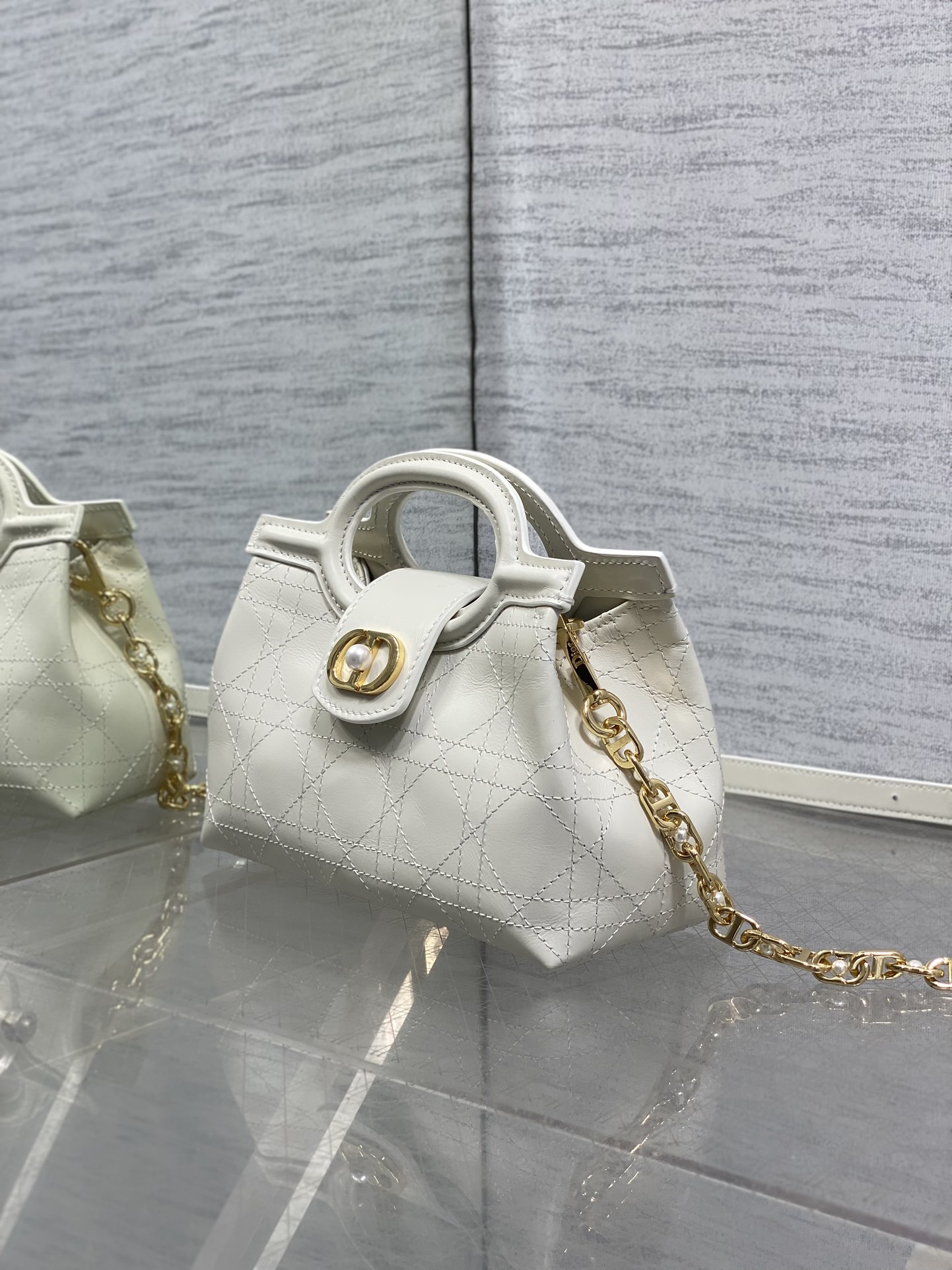 Basic Bag White 13cm-l-s