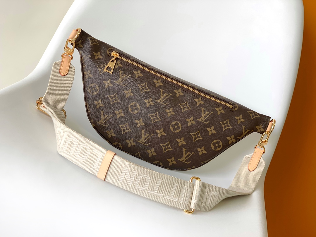 Basic Bag Cow Leather M