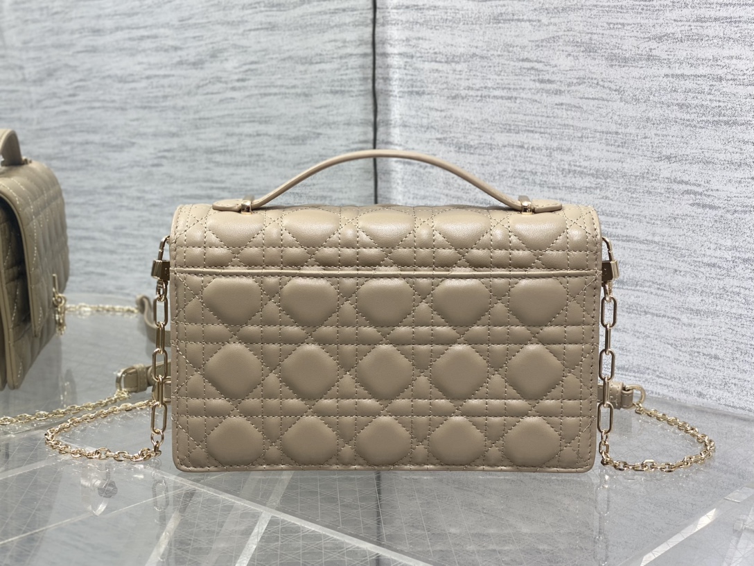 Clutch Bag Sheepskin S-14cm