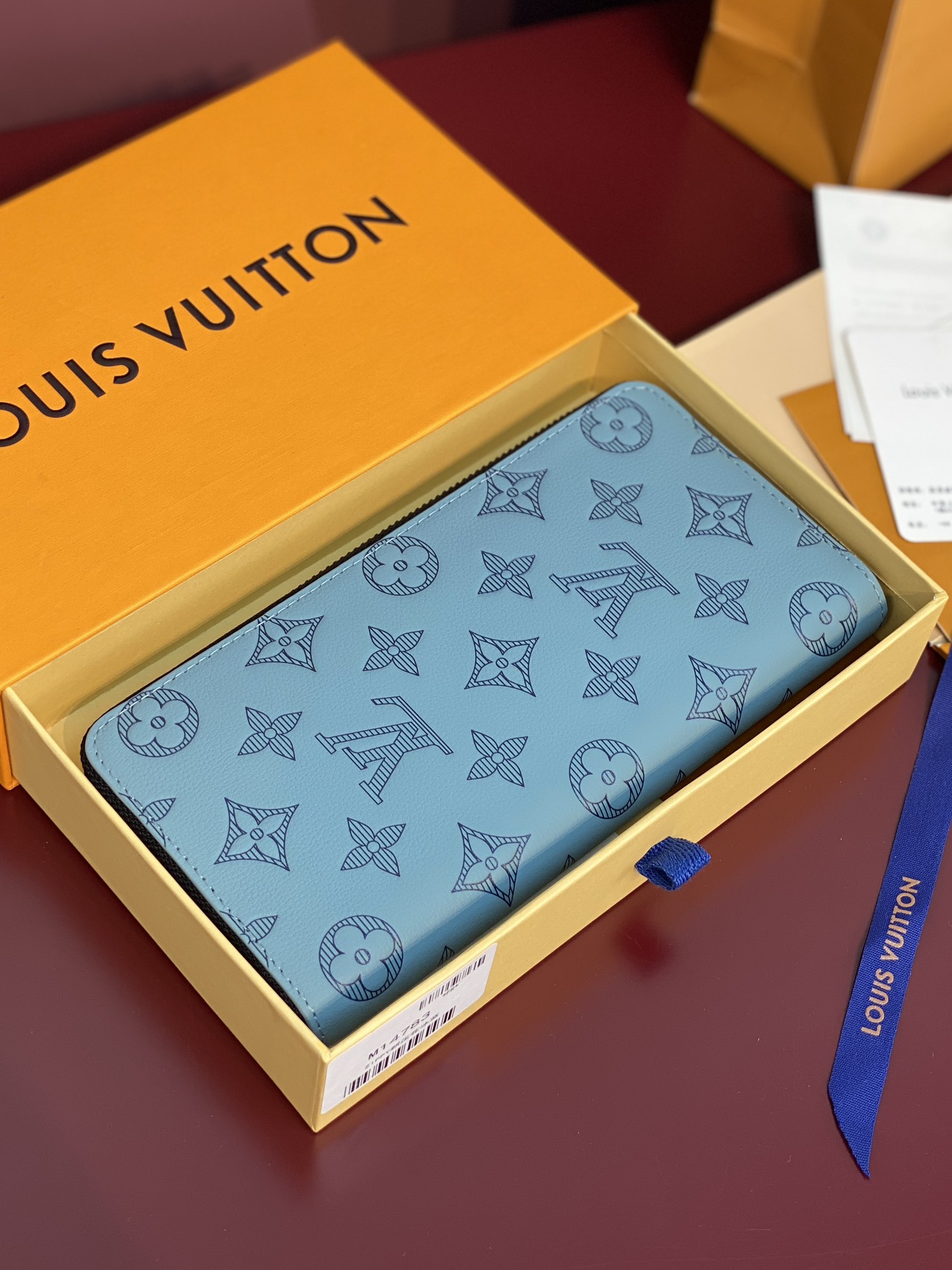 Louis Vuitton Basic Bag Cow Leather M-l-s