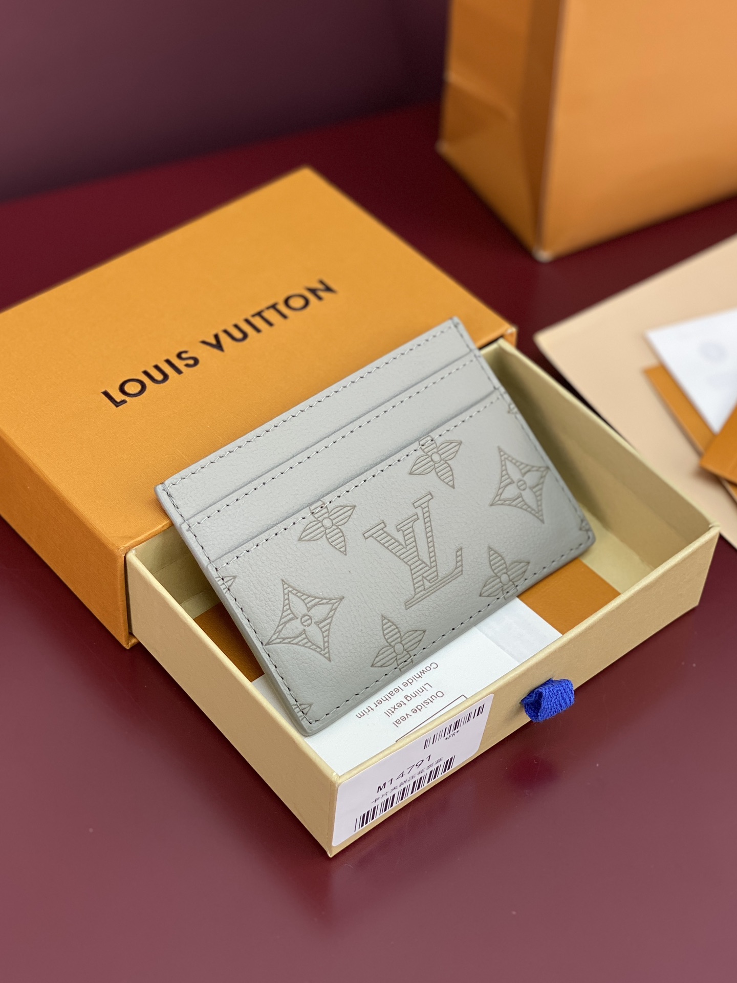 Louis Vuitton Basic Bag Cow Leather M-l-s