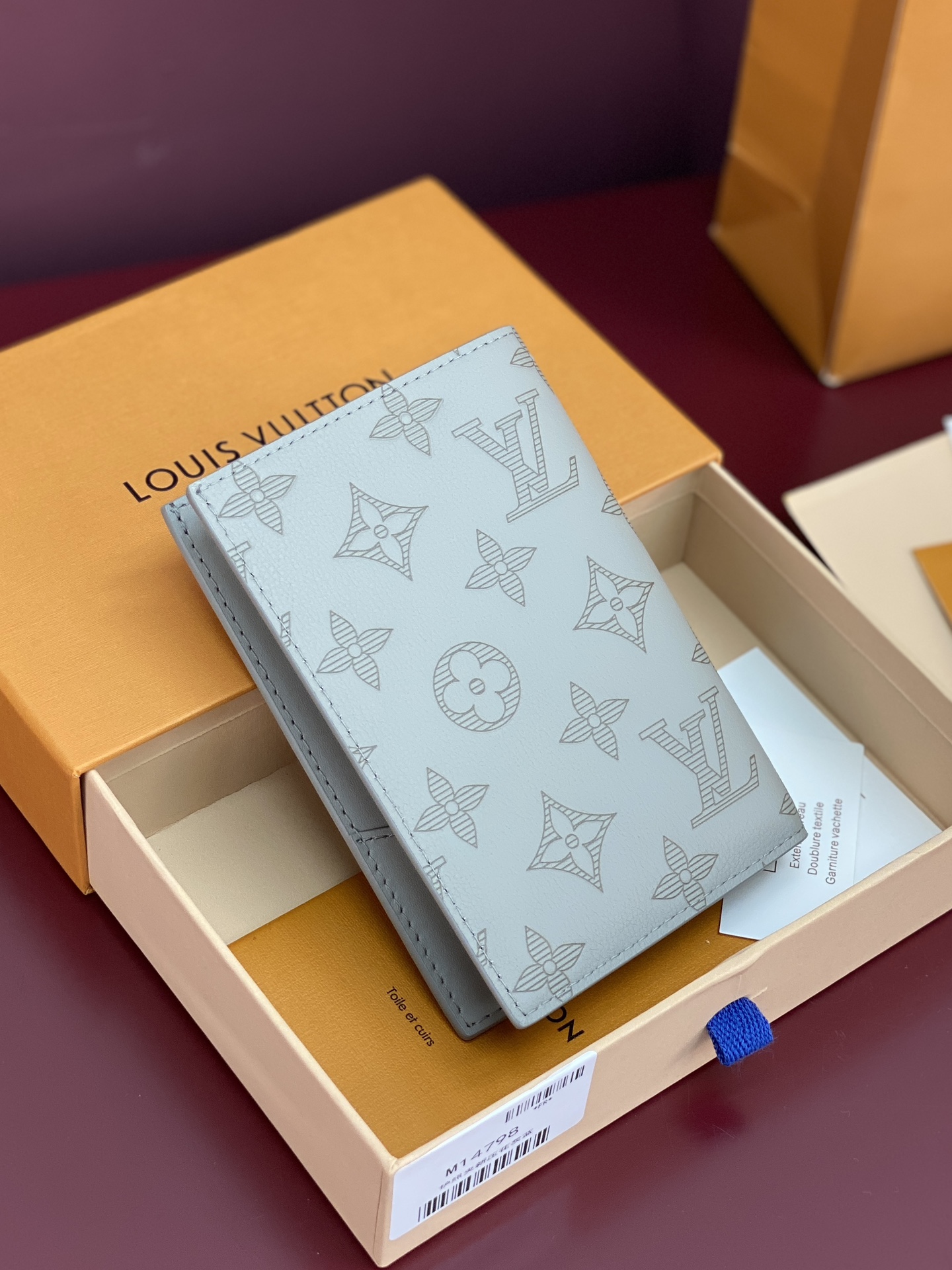 Louis Vuitton Basic Bag Cow Leather M-s