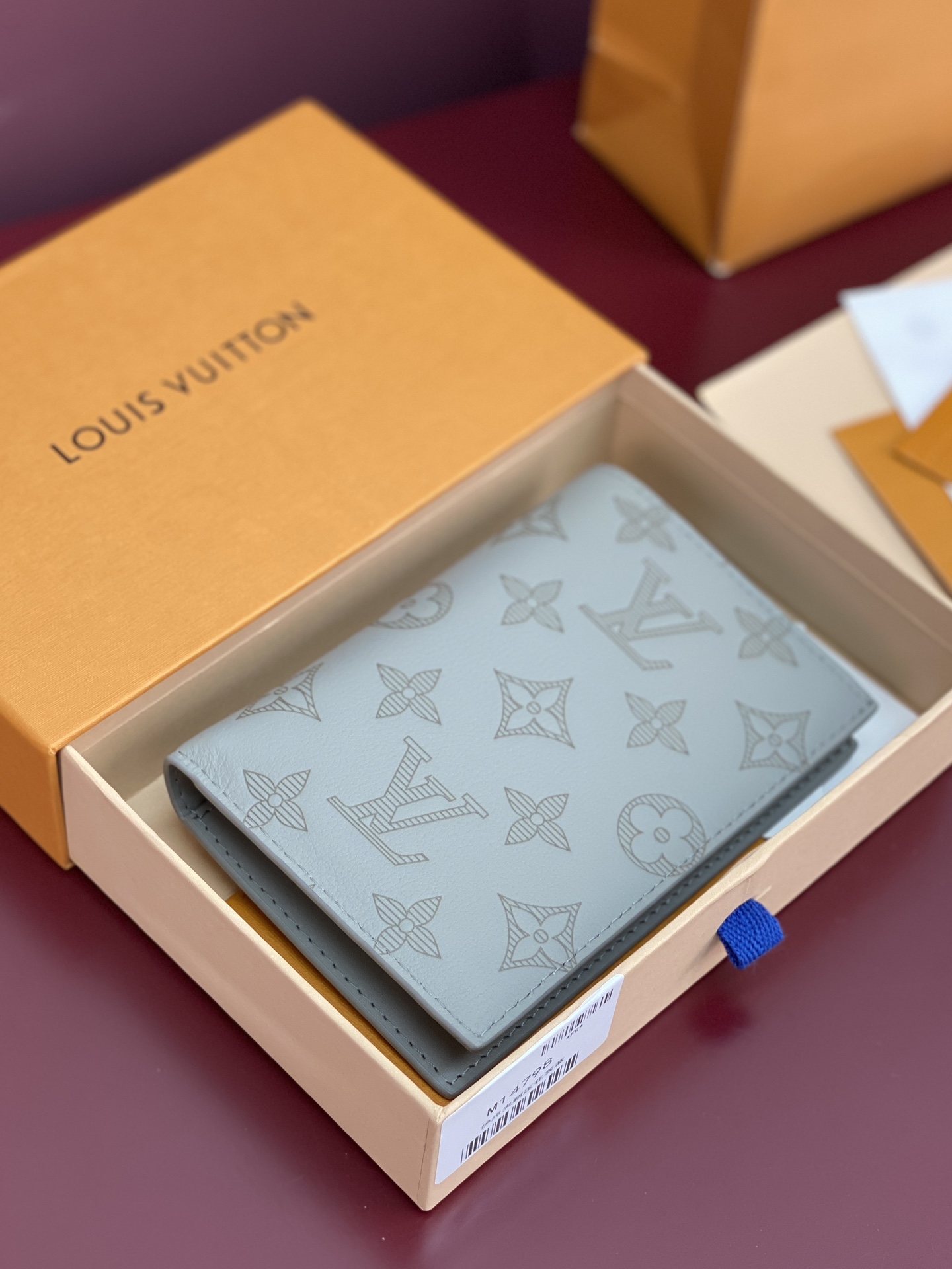 Louis Vuitton Basic Bag Cow Leather M-s