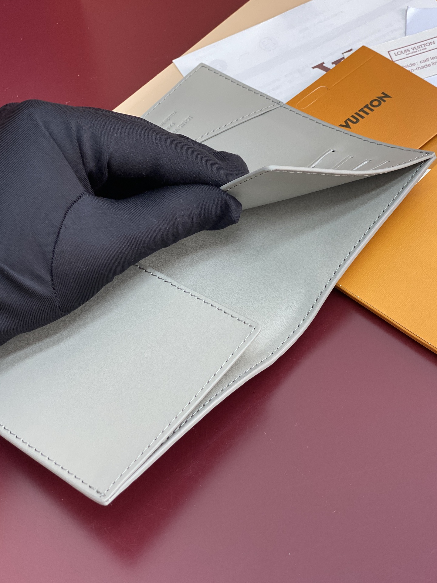 Louis Vuitton Basic Bag Cow Leather M-s