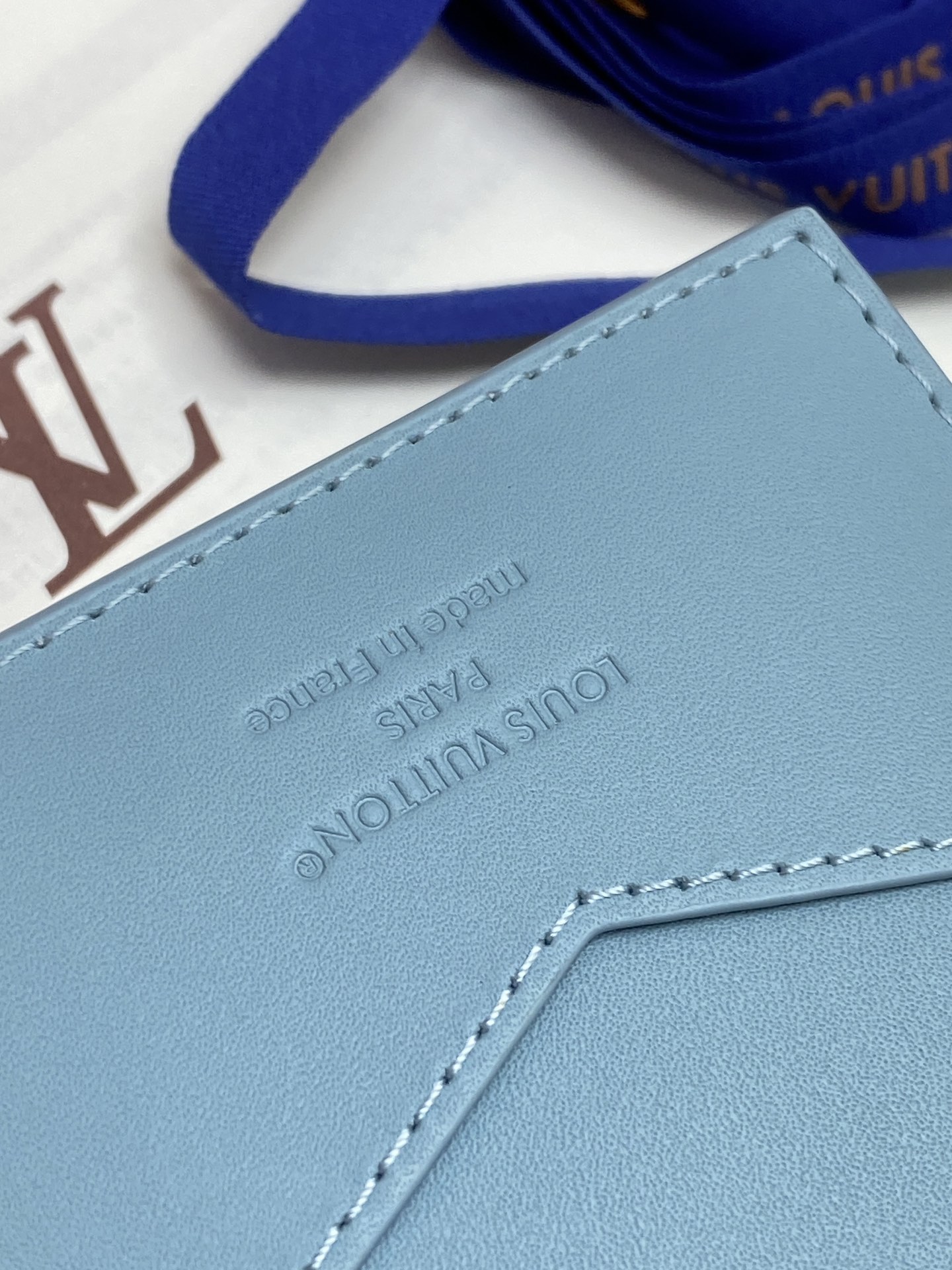 Louis Vuitton Basic Bag Cow Leather M-s