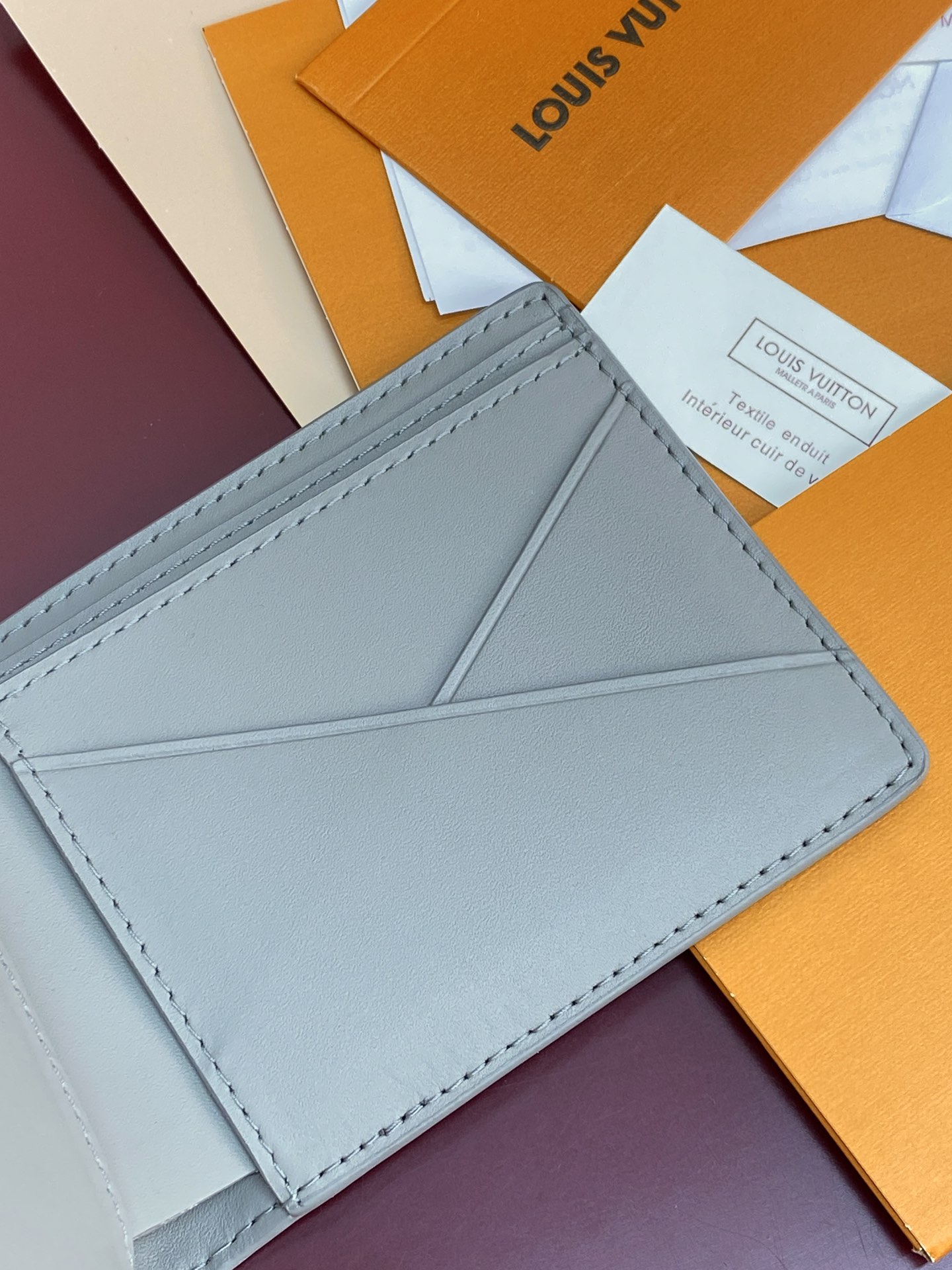 Louis Vuitton Basic Bag Cow Leather M-l-s