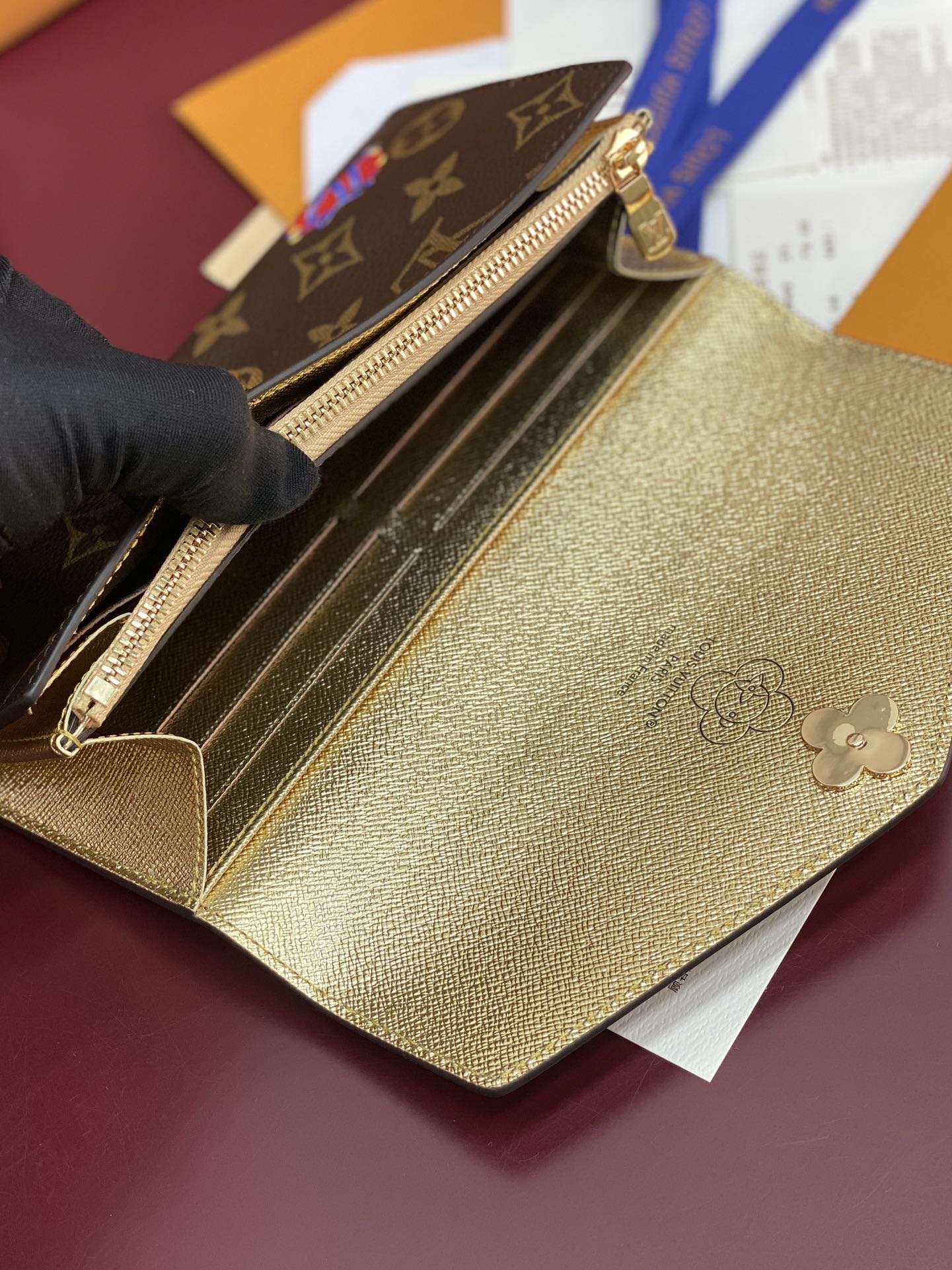 Louis Vuitton Basic Bag Cow Leather M-l-s