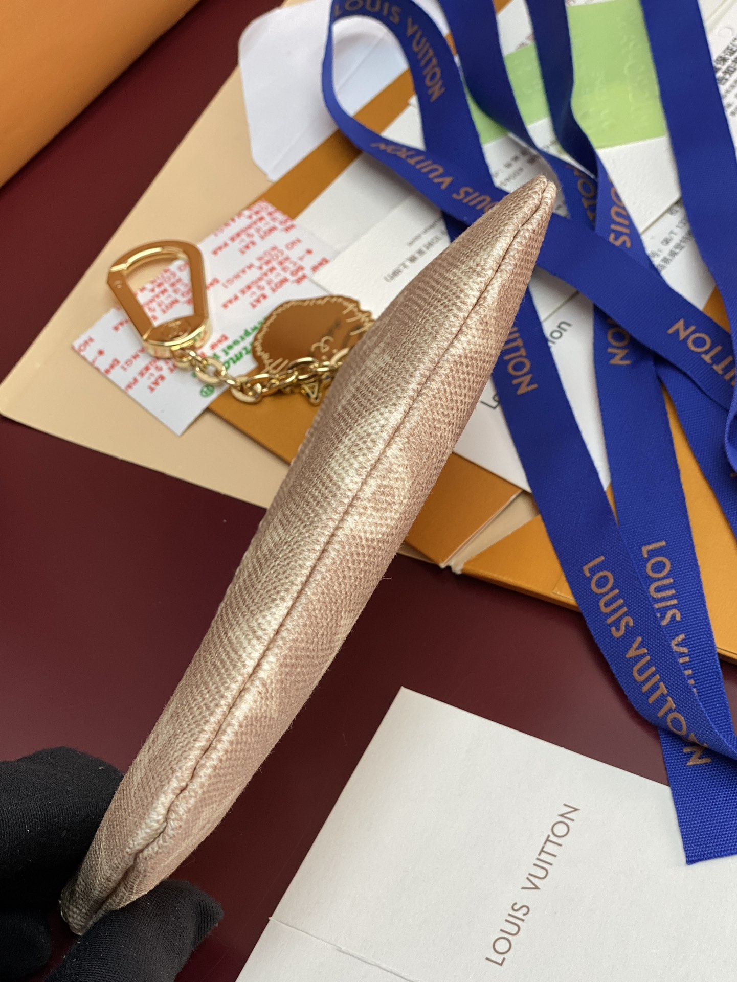 Louis Vuitton Basic Bag Canvas M-l-s