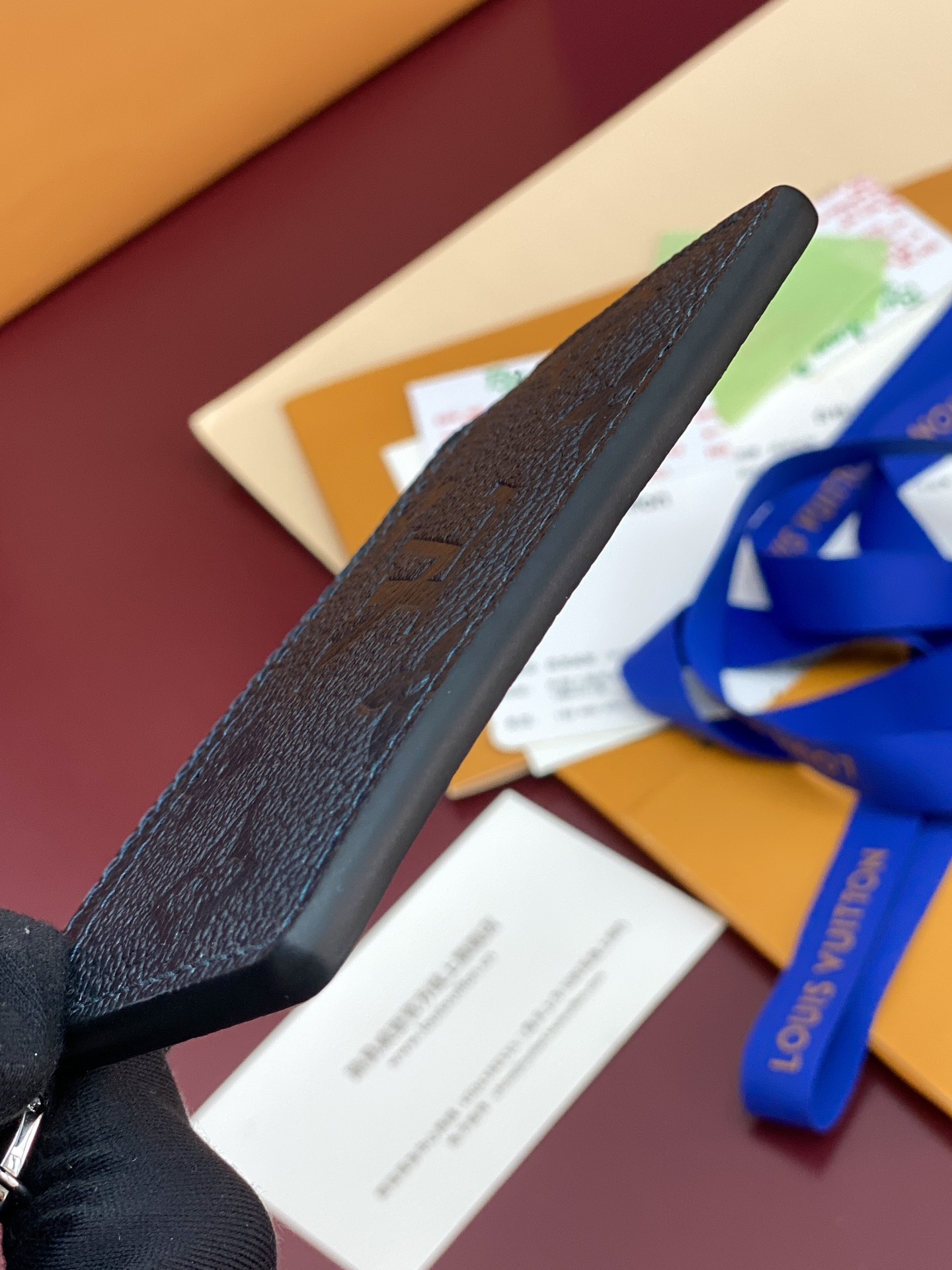 Louis Vuitton Female Basic Bag M-l