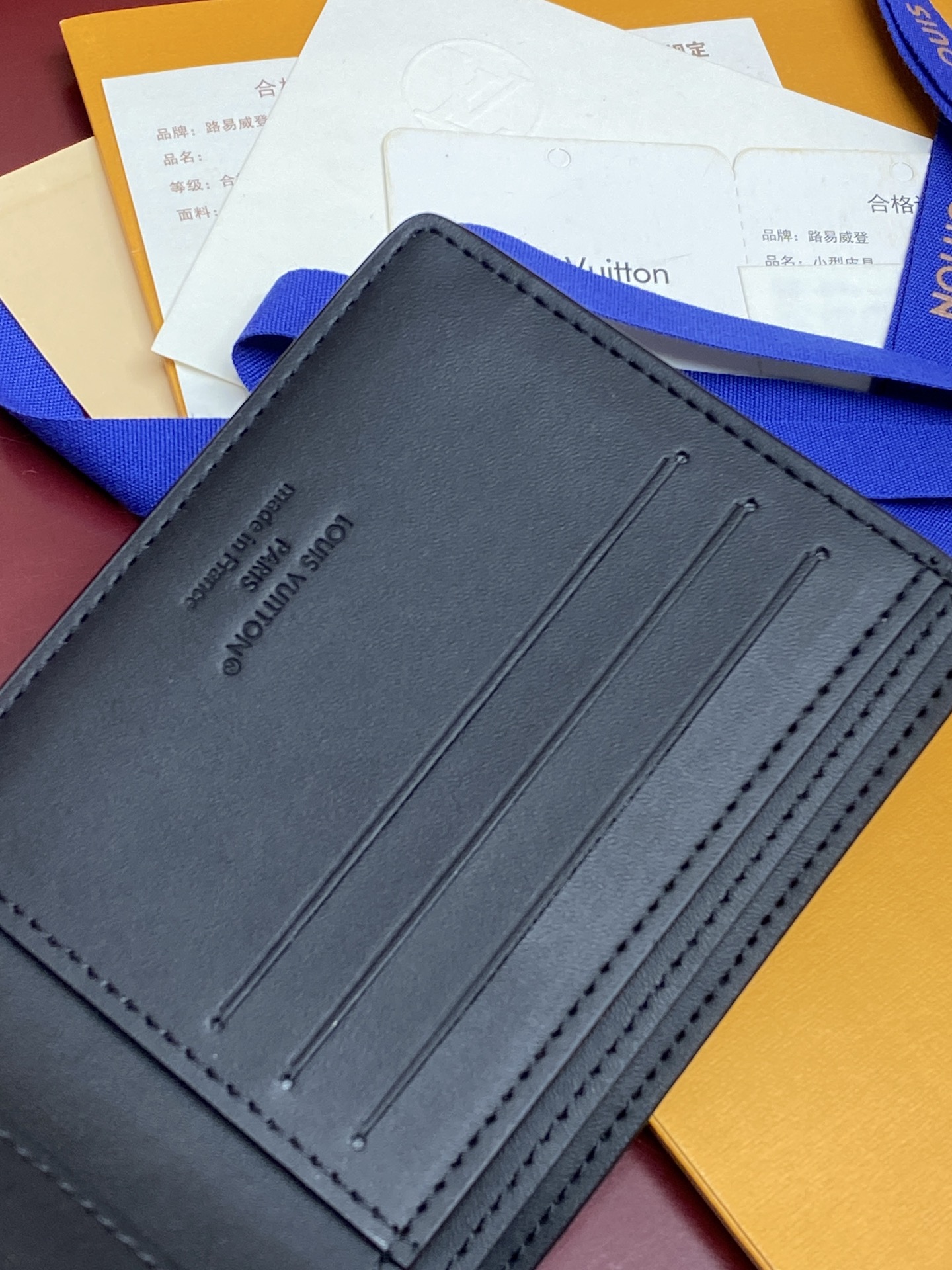 Louis Vuitton Basic Bag Canvas M-l