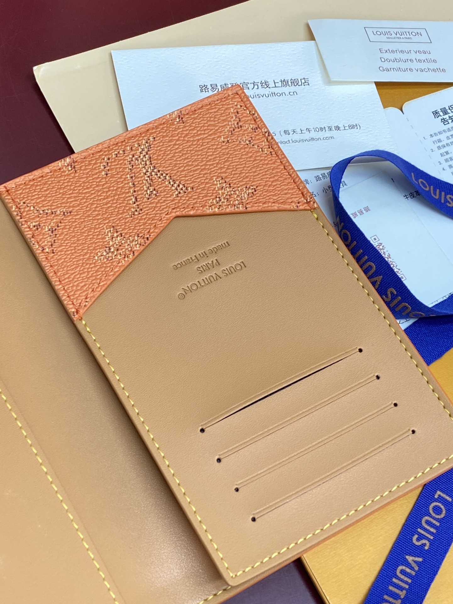 Louis Vuitton Basic Bag Canvas M-l-s