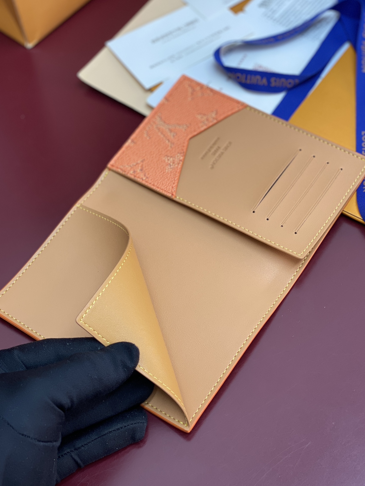 Louis Vuitton Basic Bag Canvas M-l-s