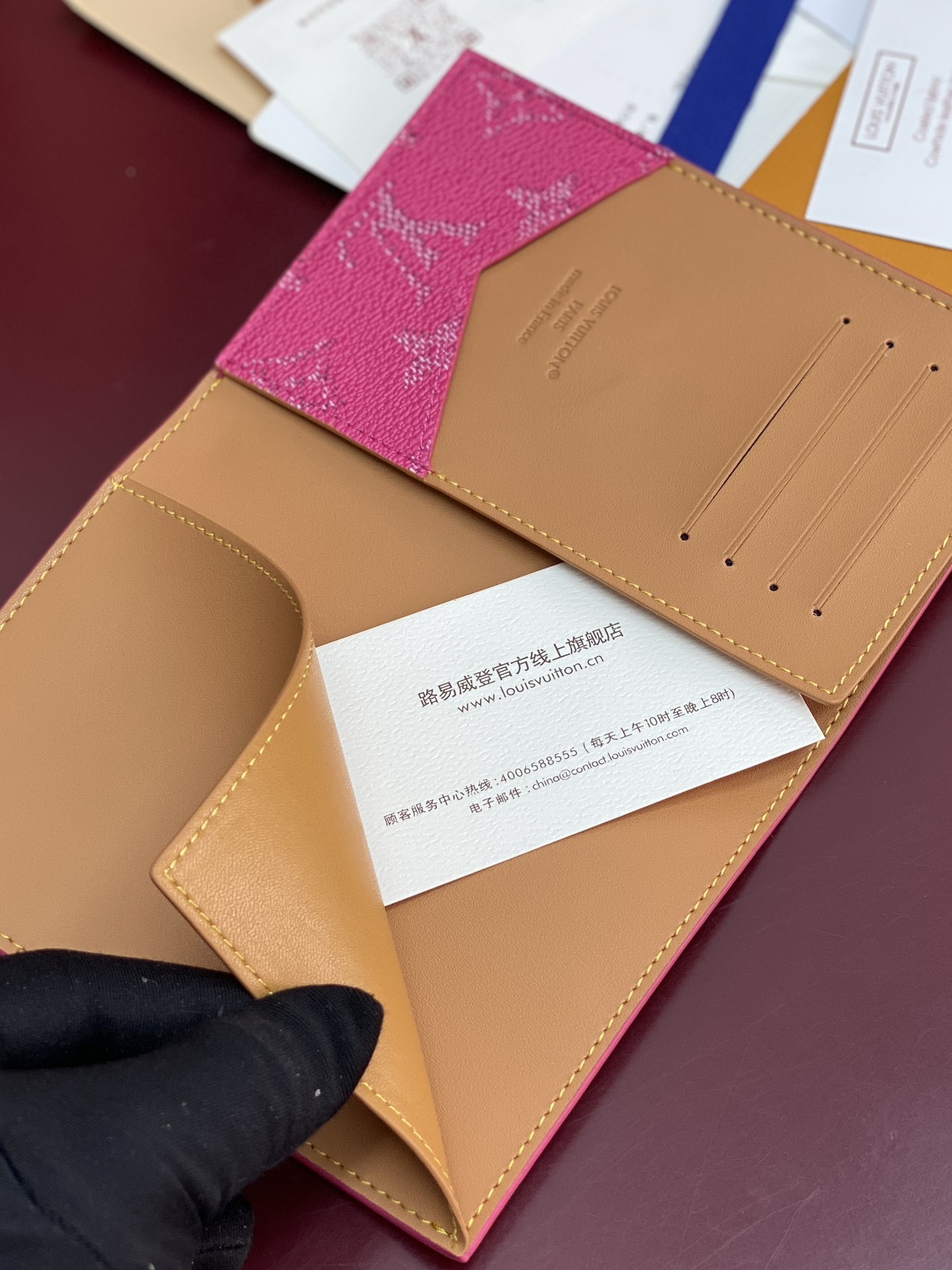 Louis Vuitton Basic Bag Canvas M-l-s