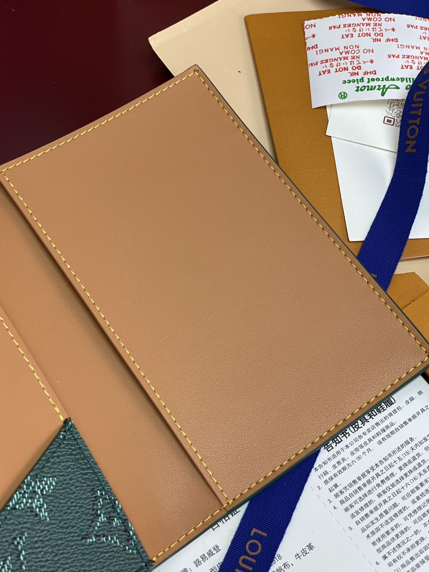 Louis Vuitton Basic Bag Canvas Green M-l-s