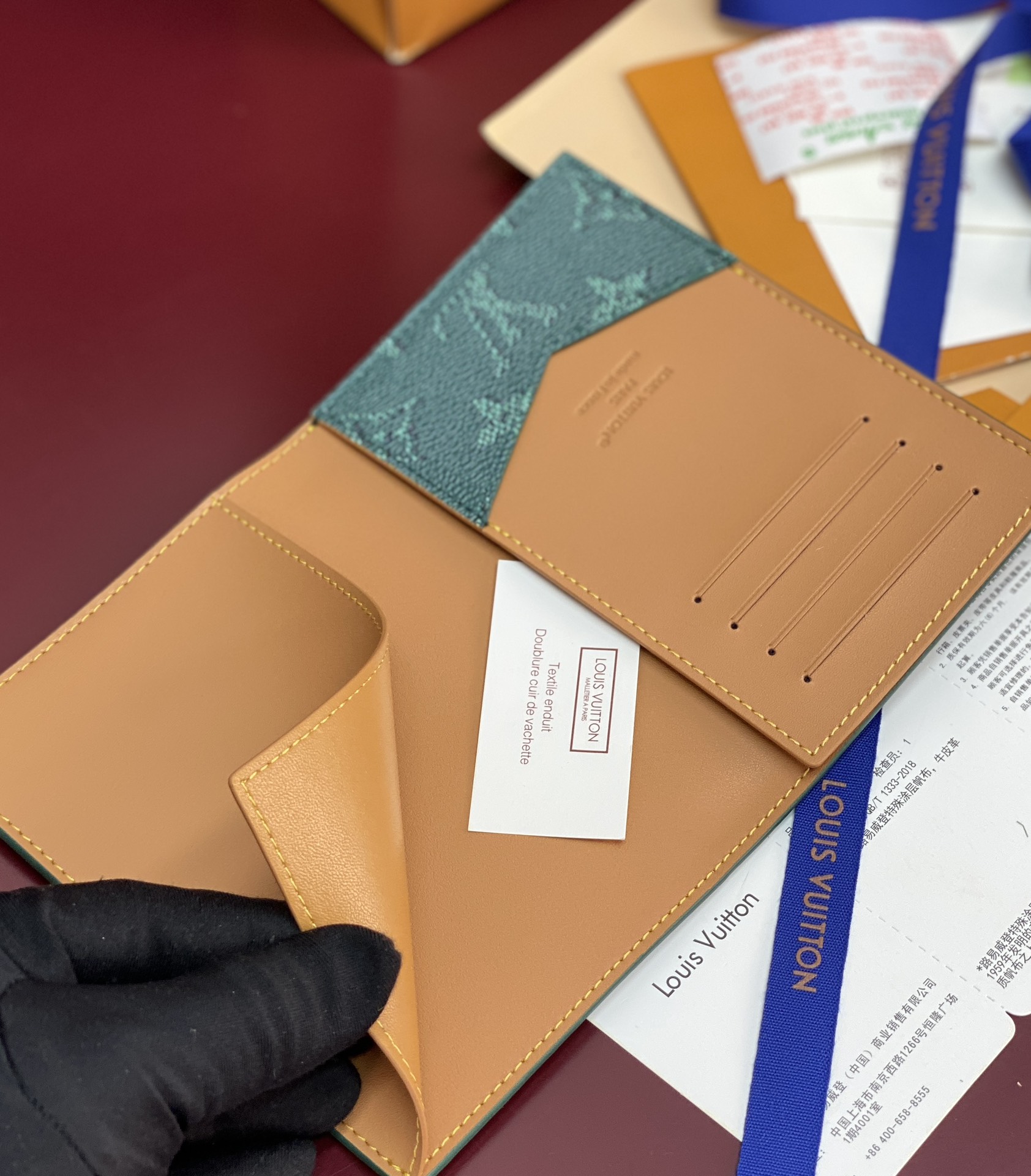 Louis Vuitton Basic Bag Canvas Green M-l-s