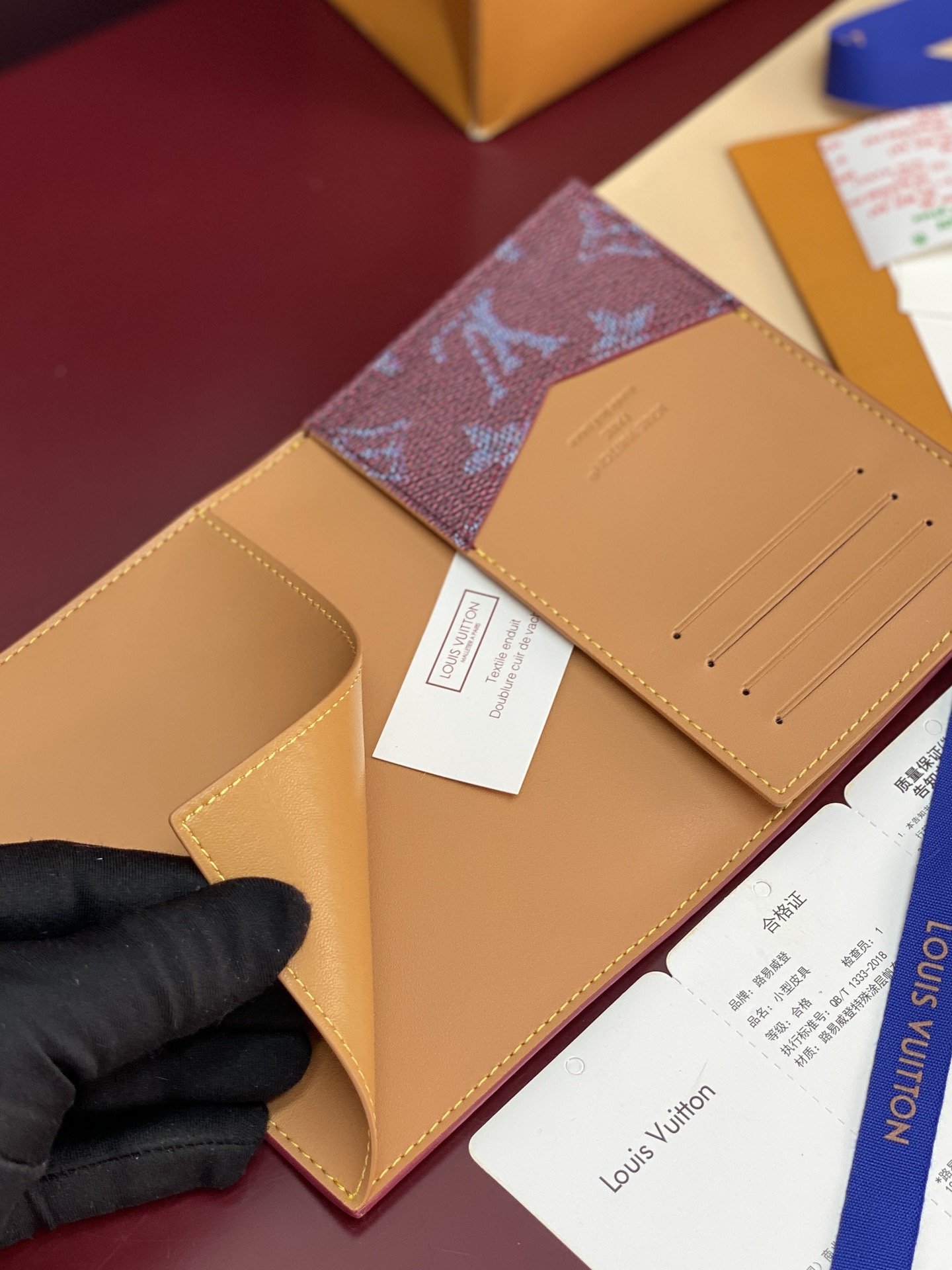 Louis Vuitton Basic Bag Canvas M-l-s