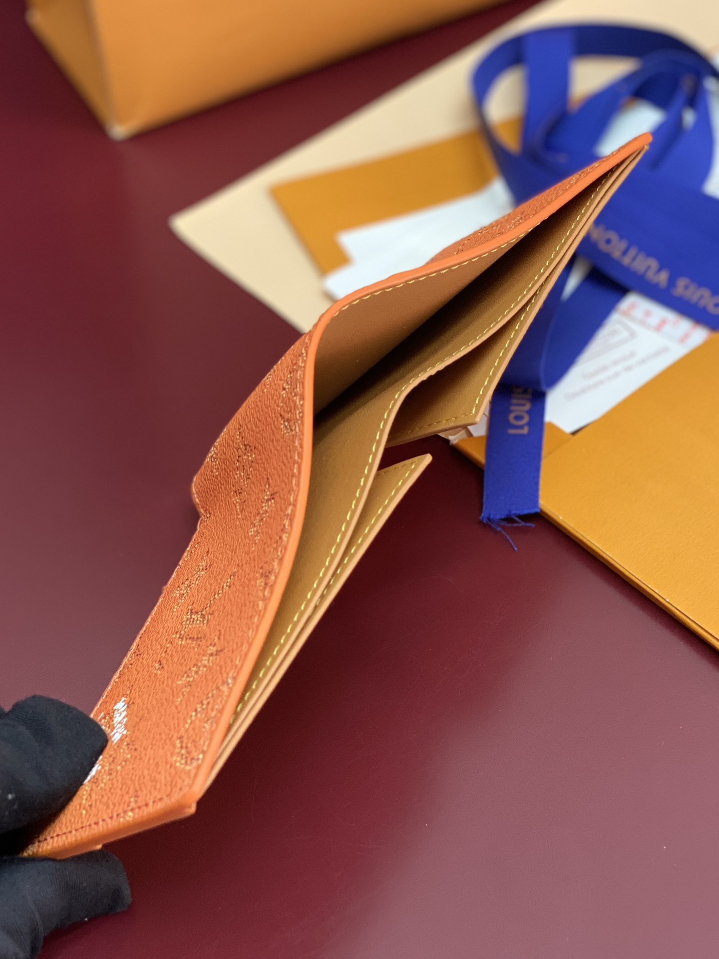 Louis Vuitton Basic Bag Canvas M-l-s