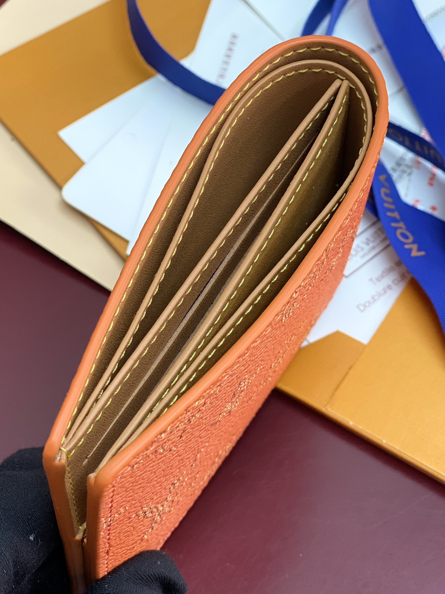 Louis Vuitton Basic Bag Canvas M-l-s