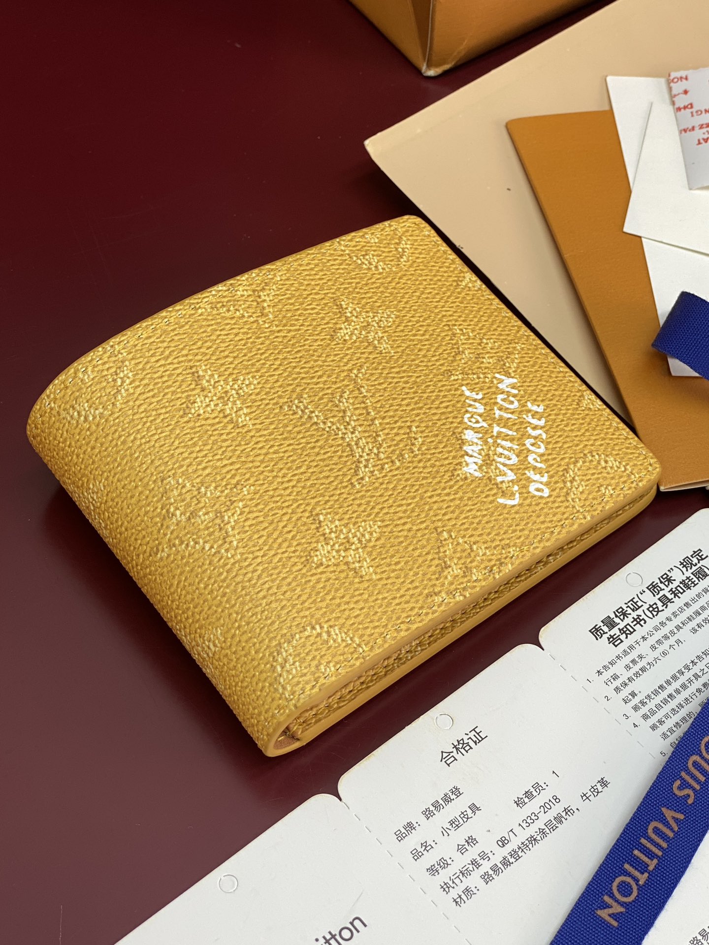 Louis Vuitton Basic Bag Canvas M-l-s