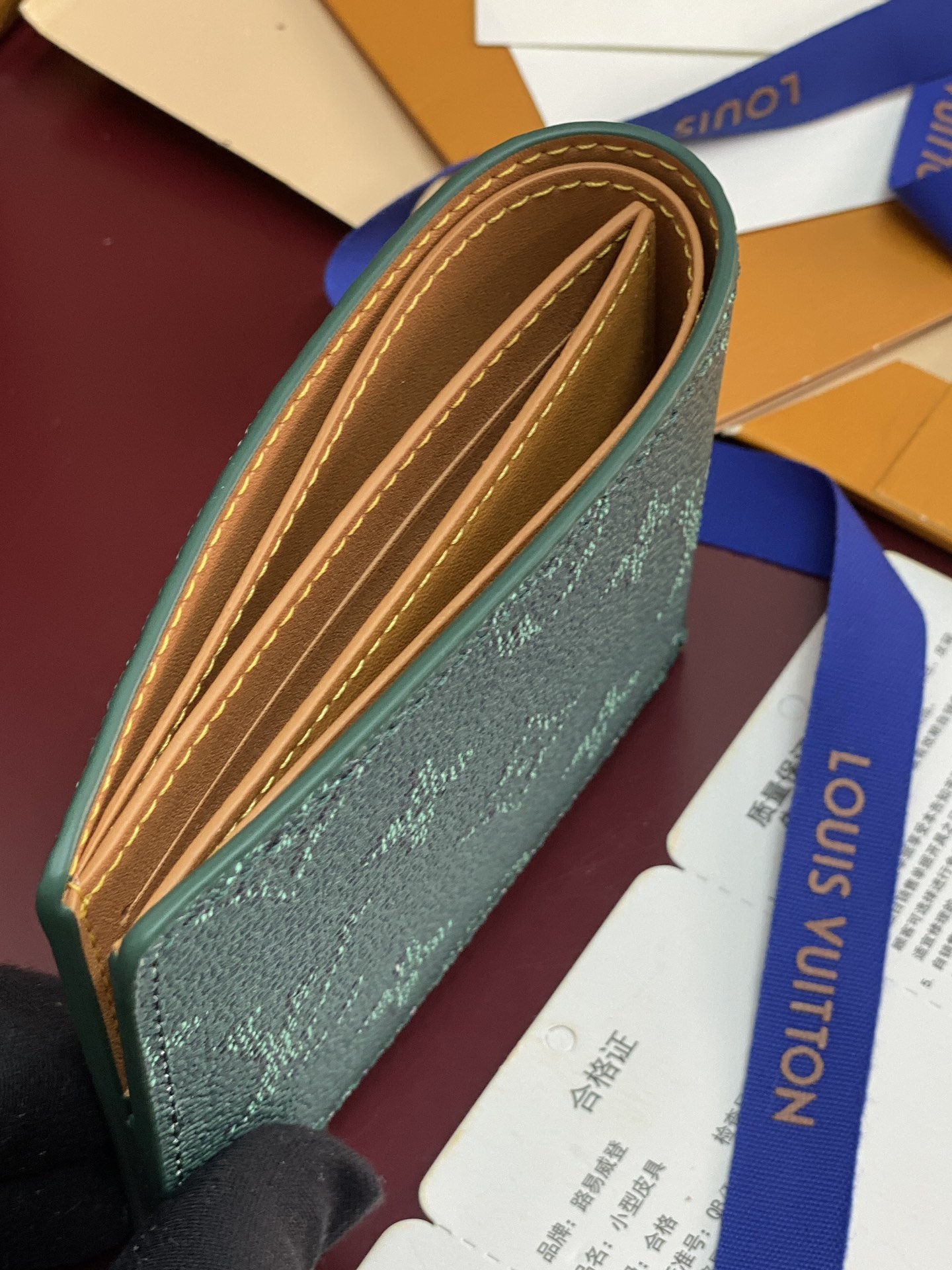 Louis Vuitton Basic Bag Canvas Green M-l-s