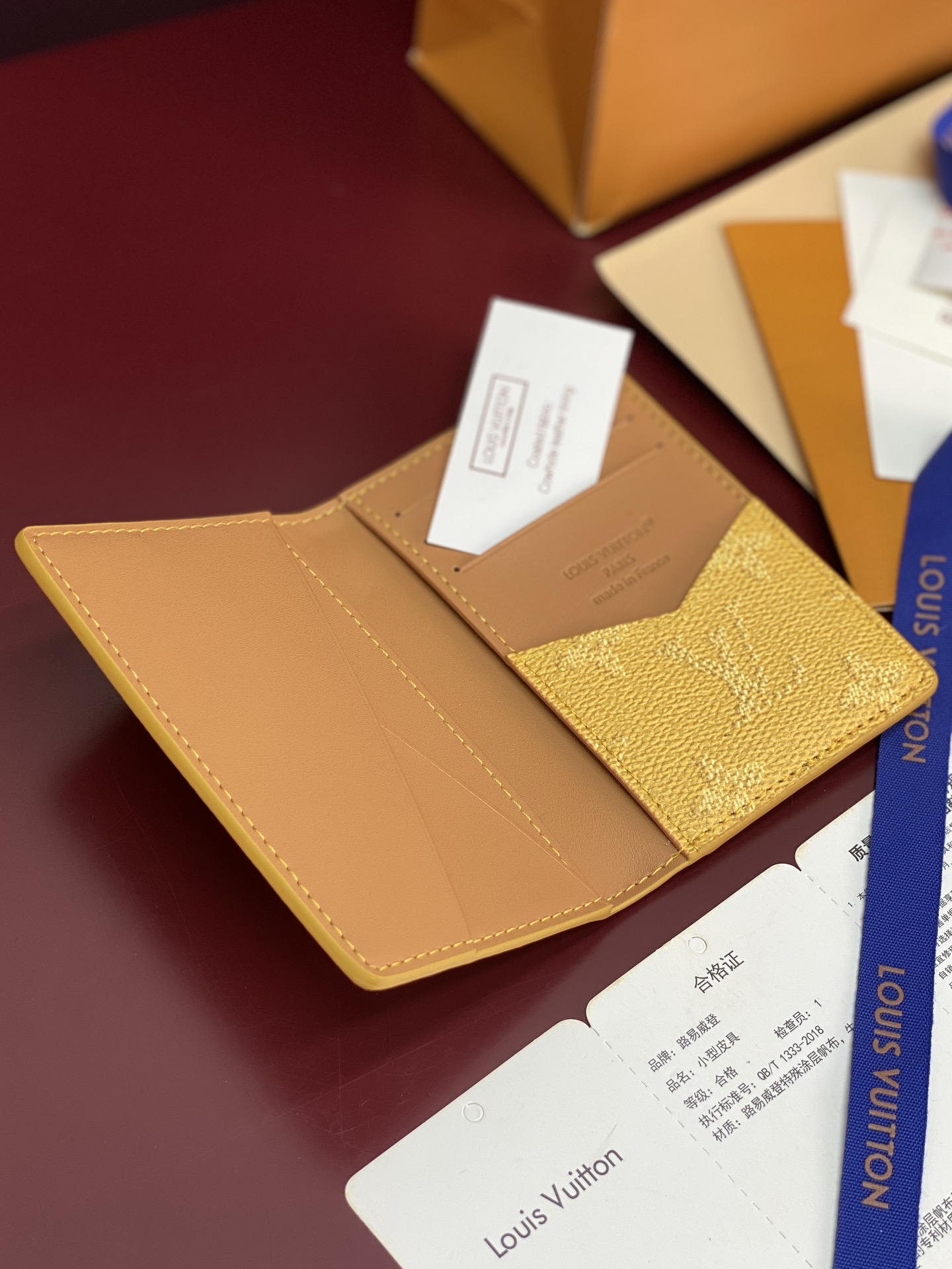 Louis Vuitton Basic Bag Cow Leather M-l-s