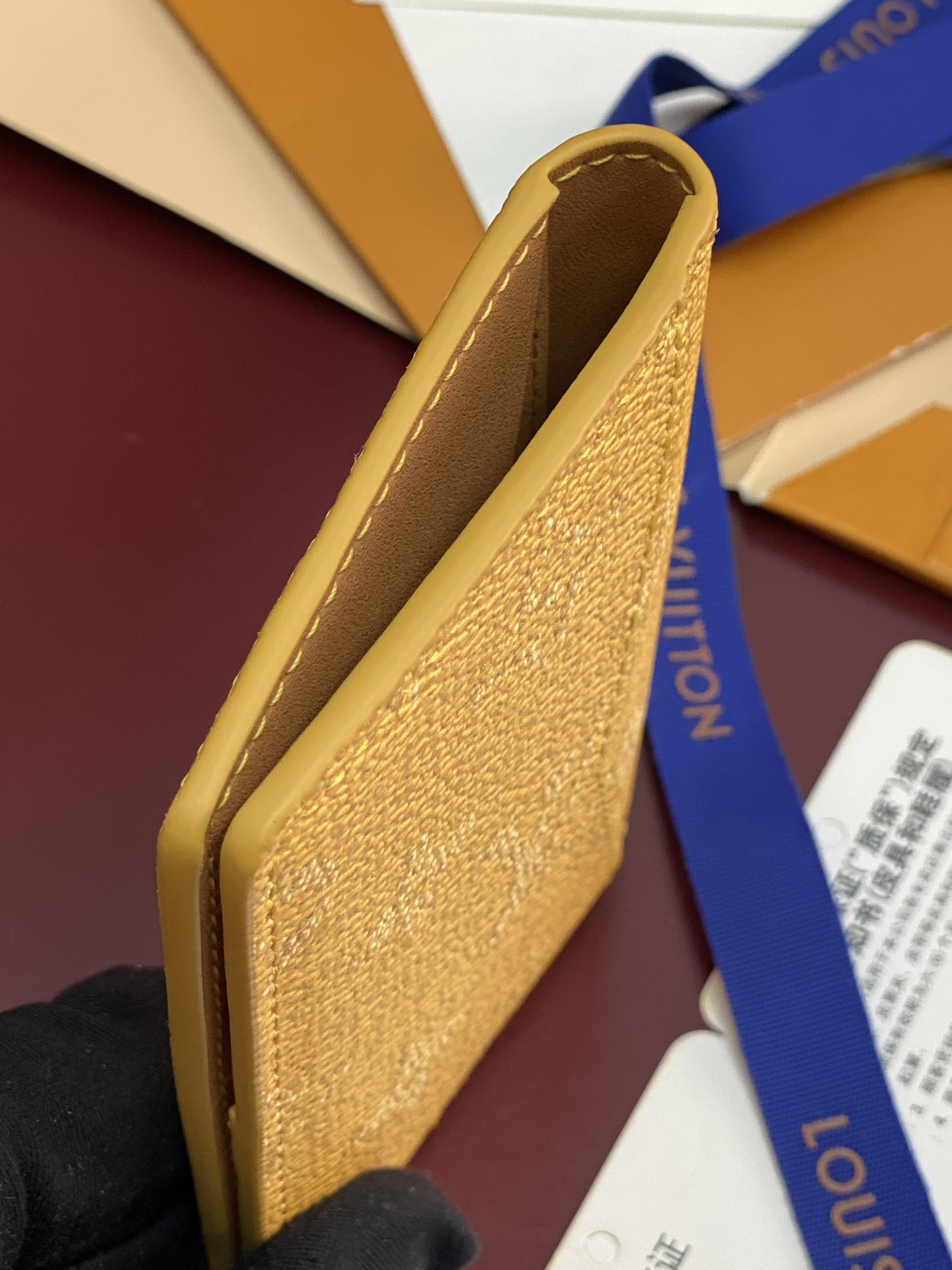 Louis Vuitton Basic Bag Cow Leather M-l-s