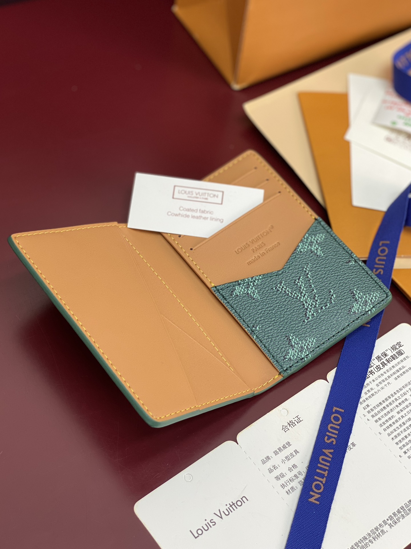 Louis Vuitton Basic Bag Cow Leather Green M-l-s