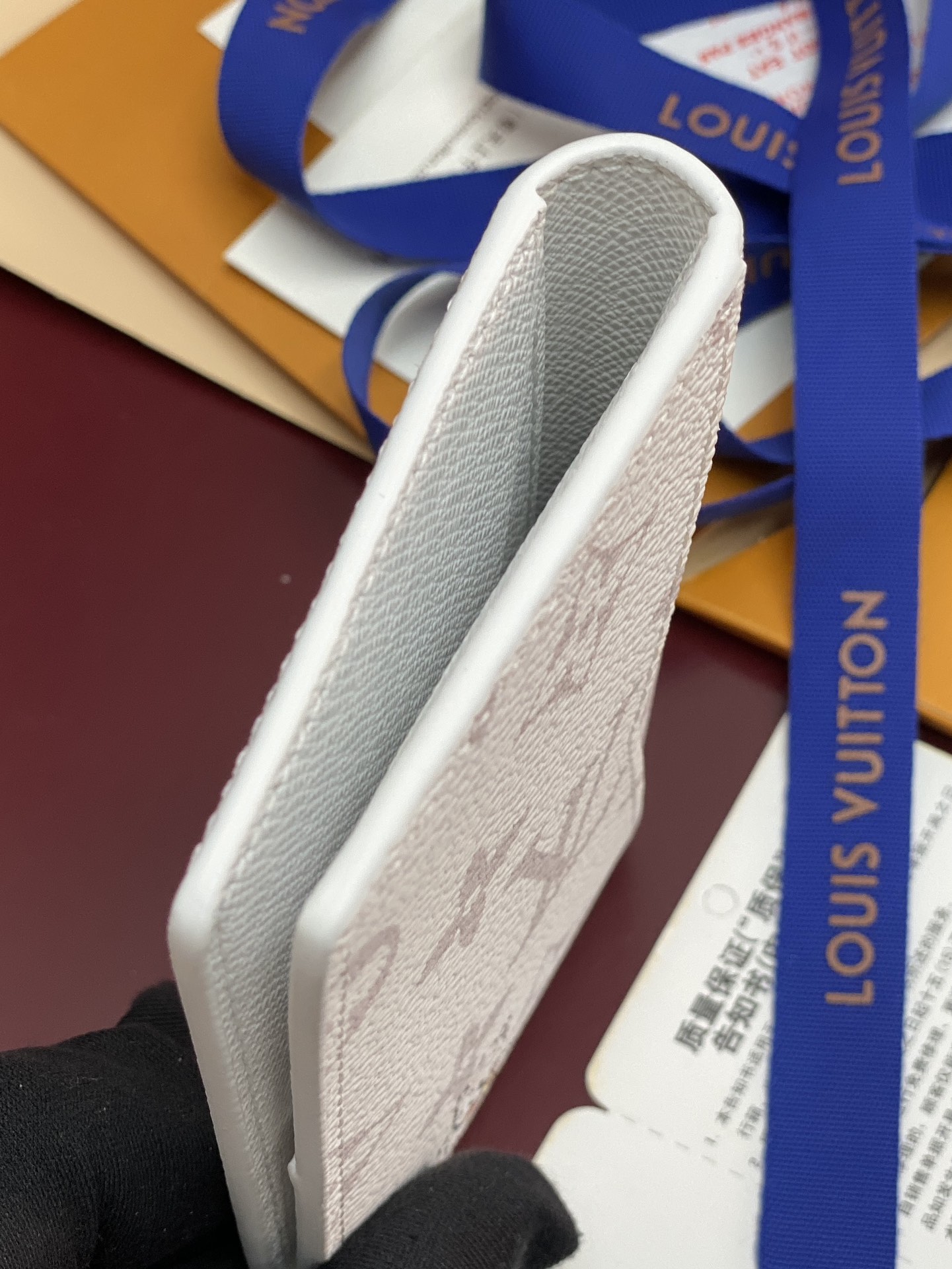 Louis Vuitton Basic Bag Canvas M-s