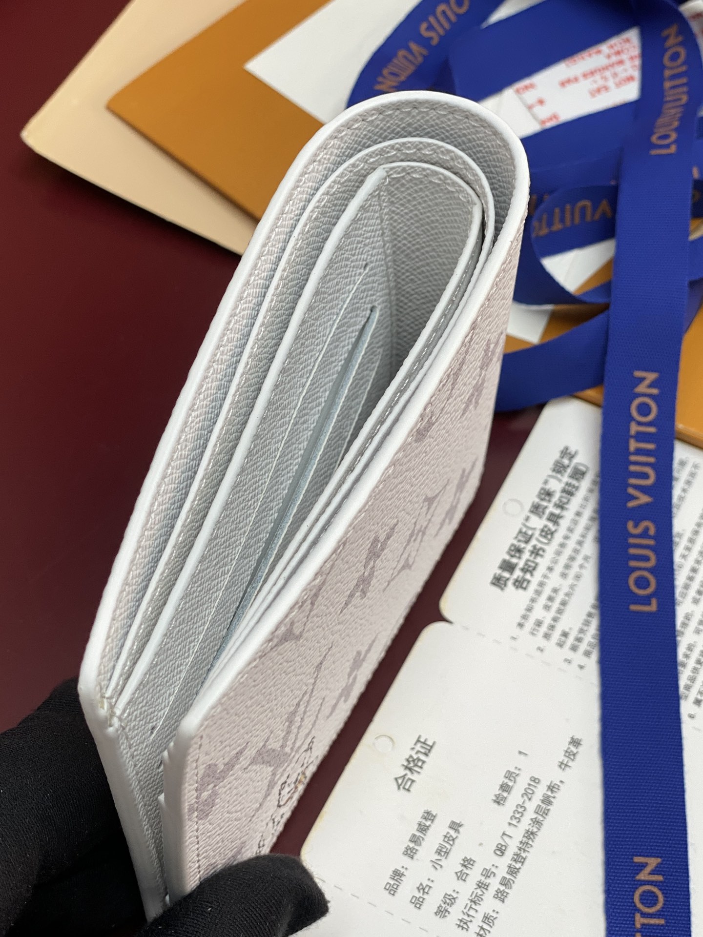 Louis Vuitton Basic Bag Canvas M-l-s