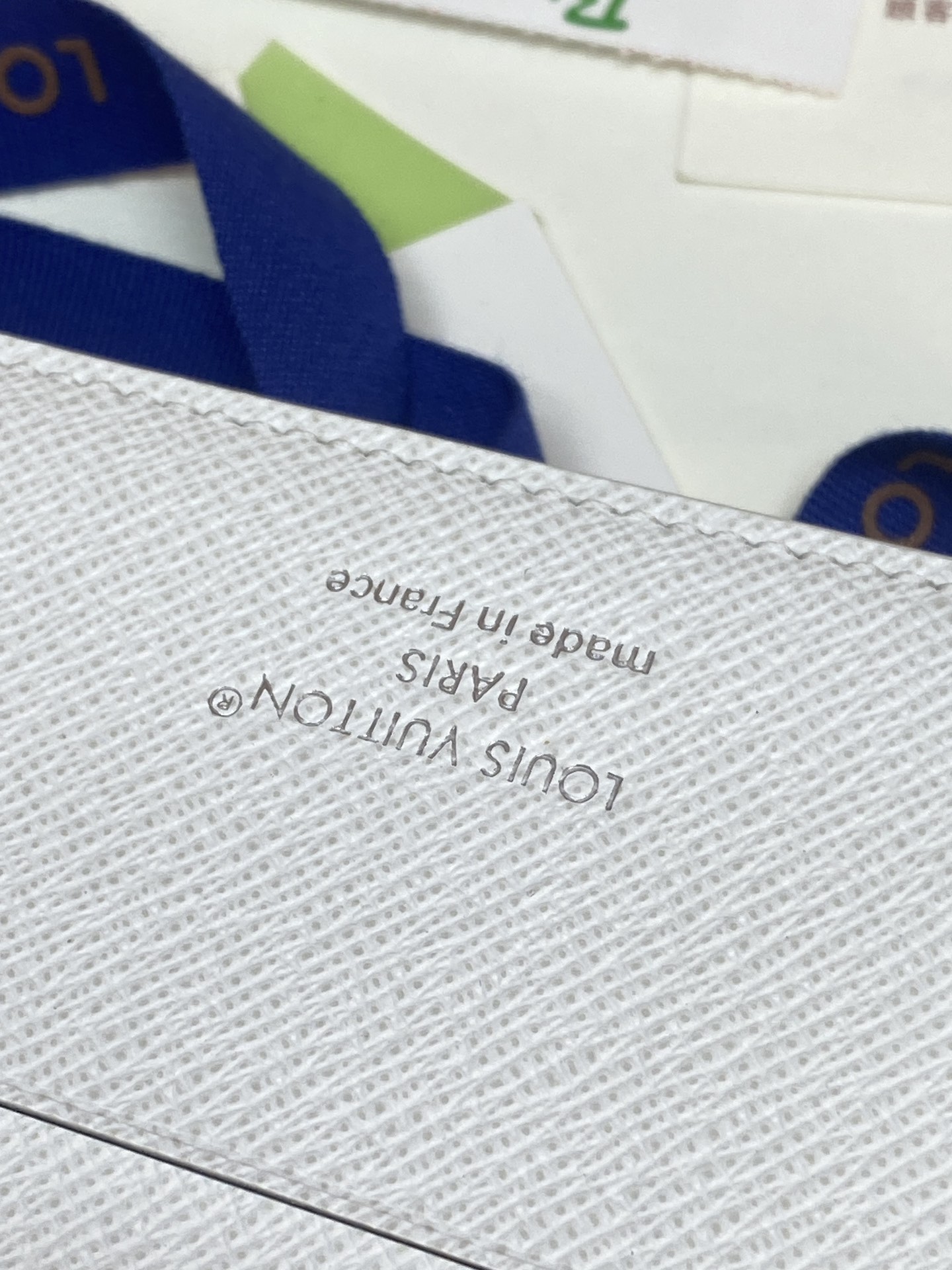 Louis Vuitton Basic Bag Canvas M-l-s