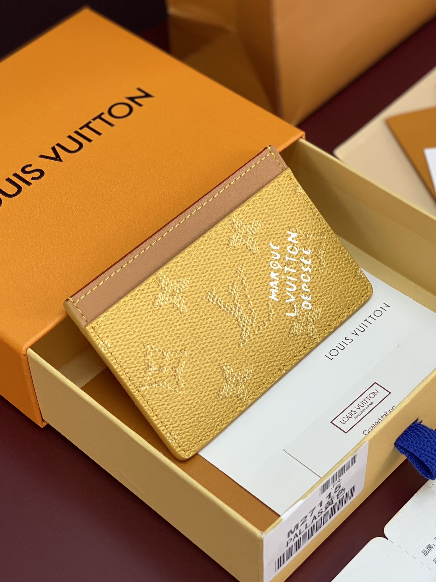 Louis Vuitton Basic Bag Canvas M-s