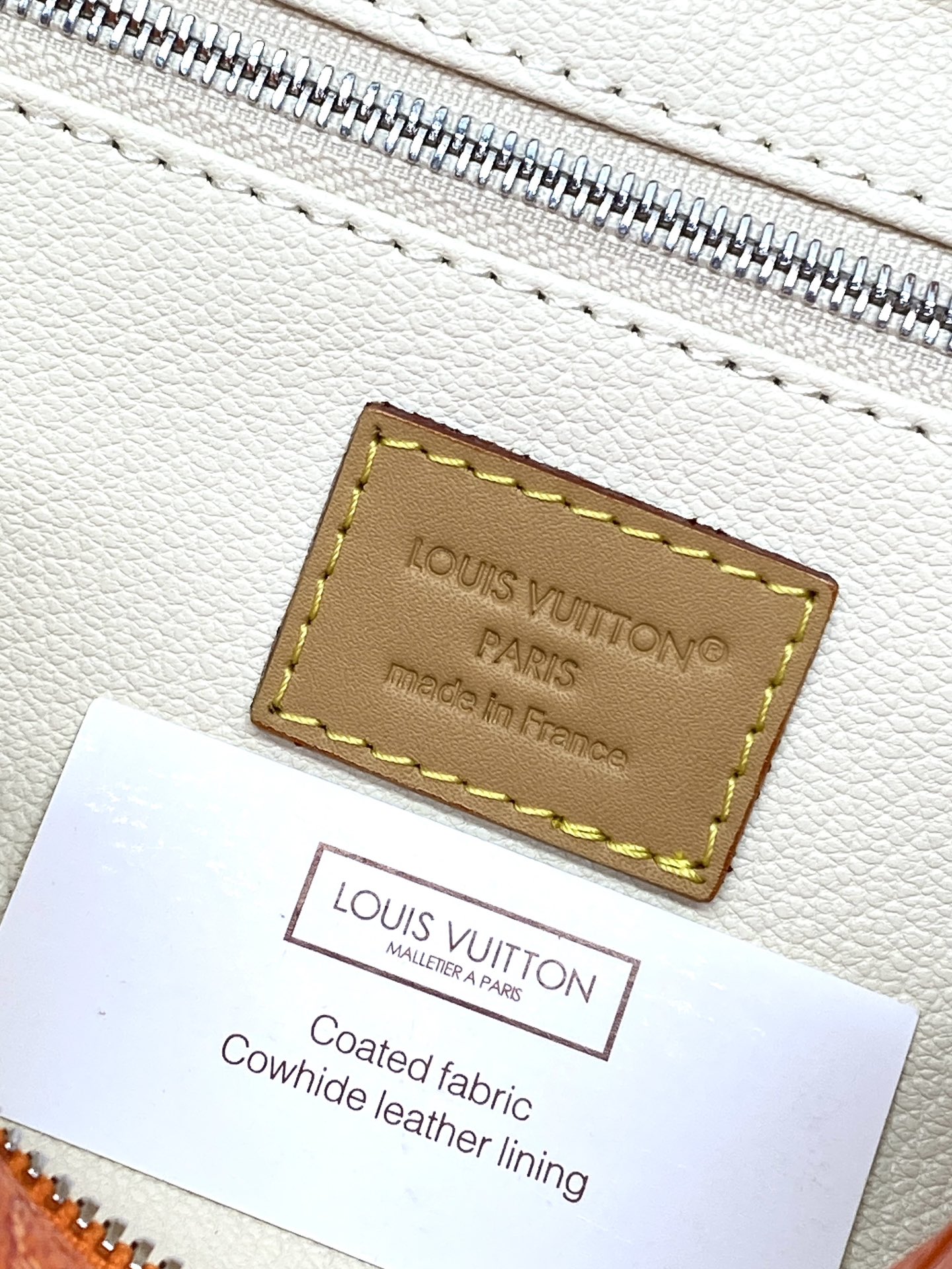 Louis Vuitton Basic Bag Cow Leather M