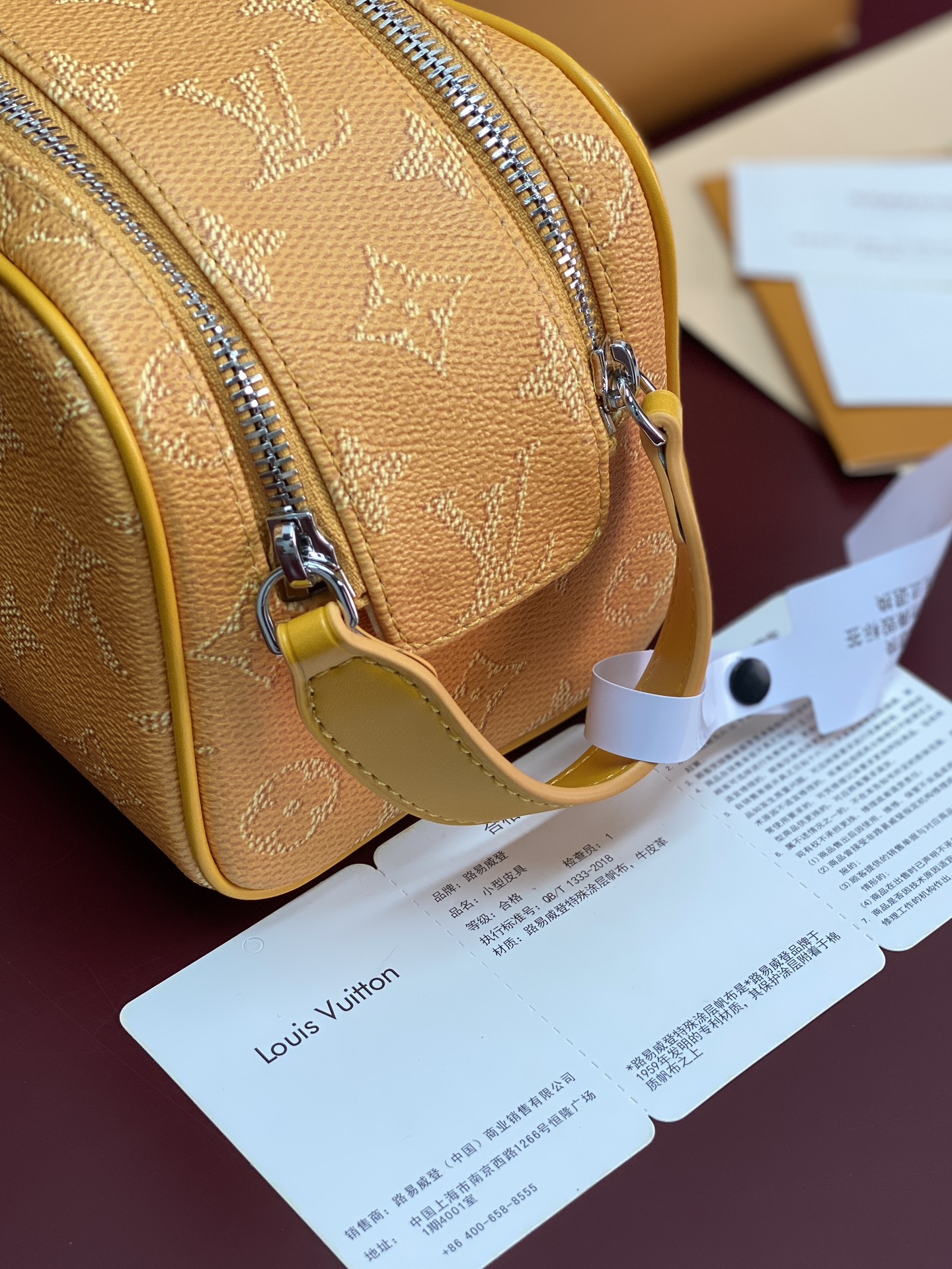 Louis Vuitton Basic Bag Cow Leather M