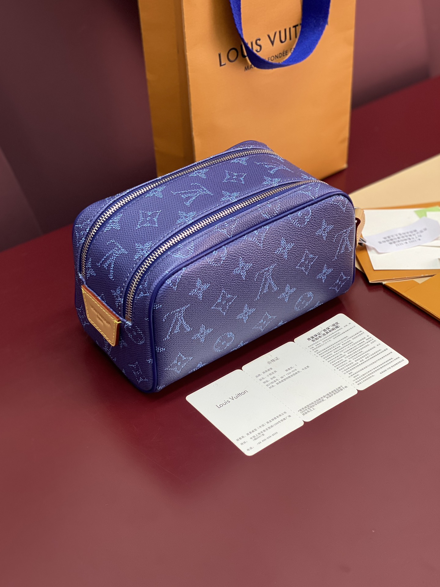 Louis Vuitton Basic Bag Cow Leather Blue M