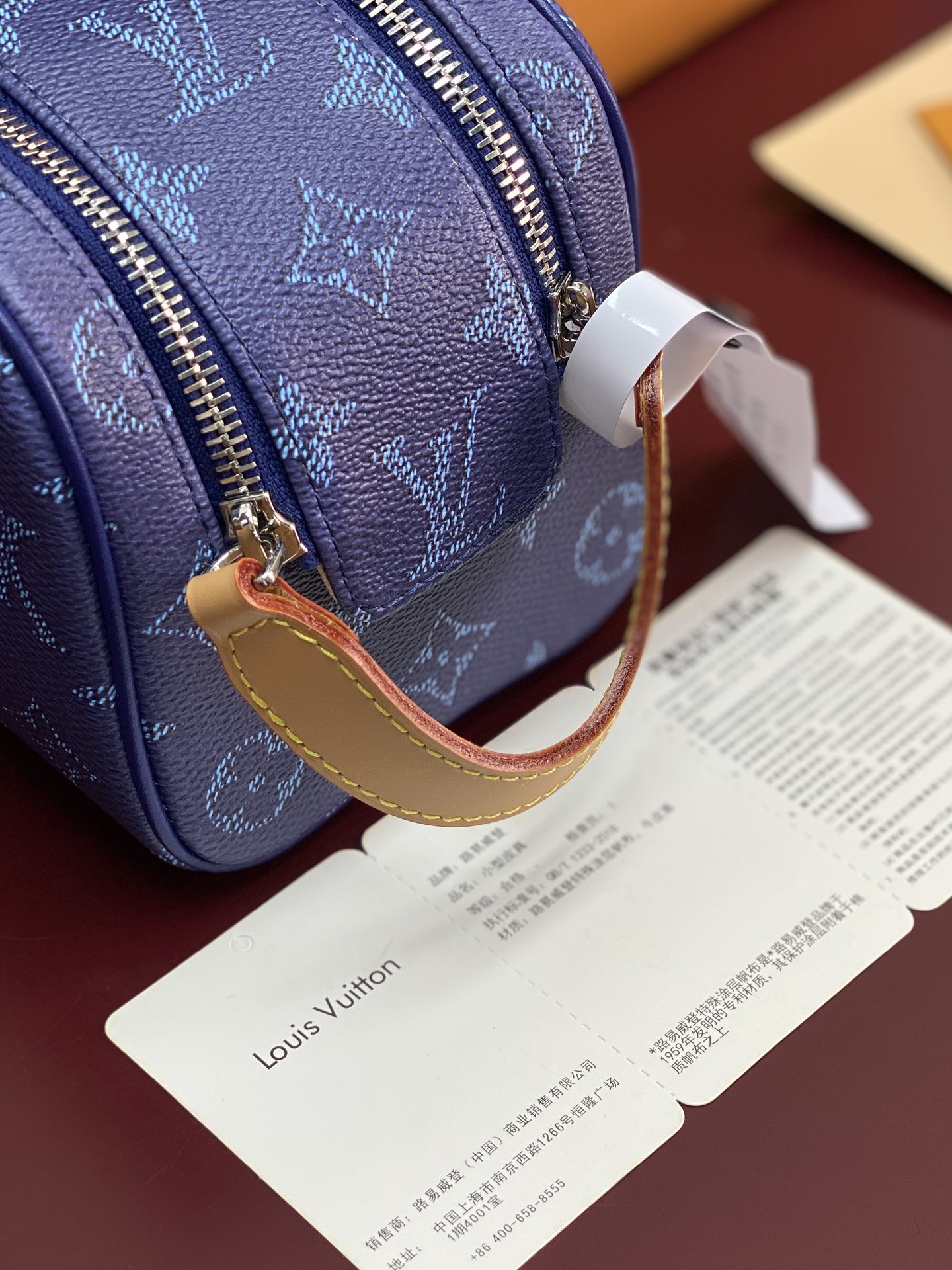 Louis Vuitton Basic Bag Cow Leather Blue M