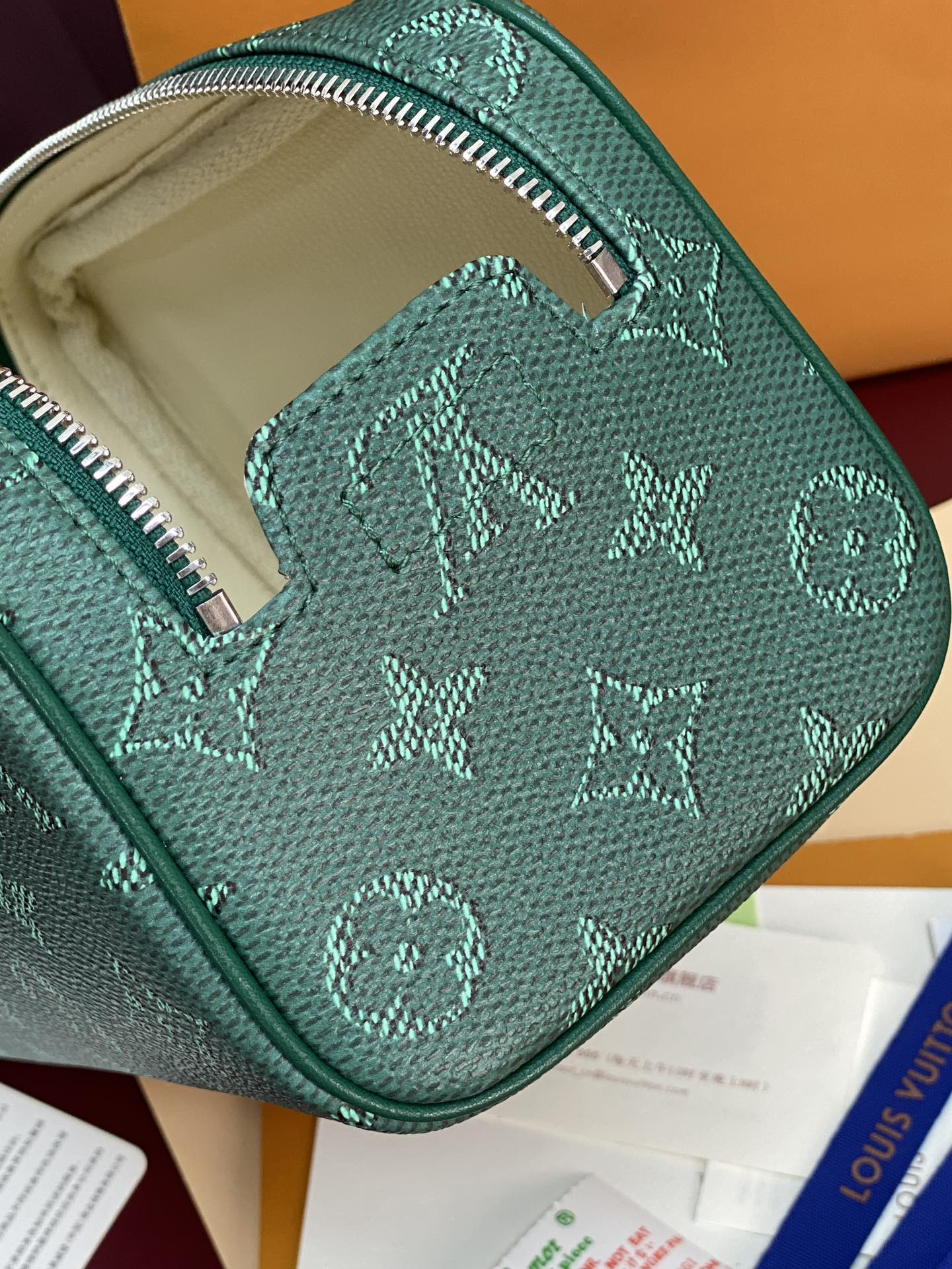 Louis Vuitton Basic Bag Cow Leather Green M